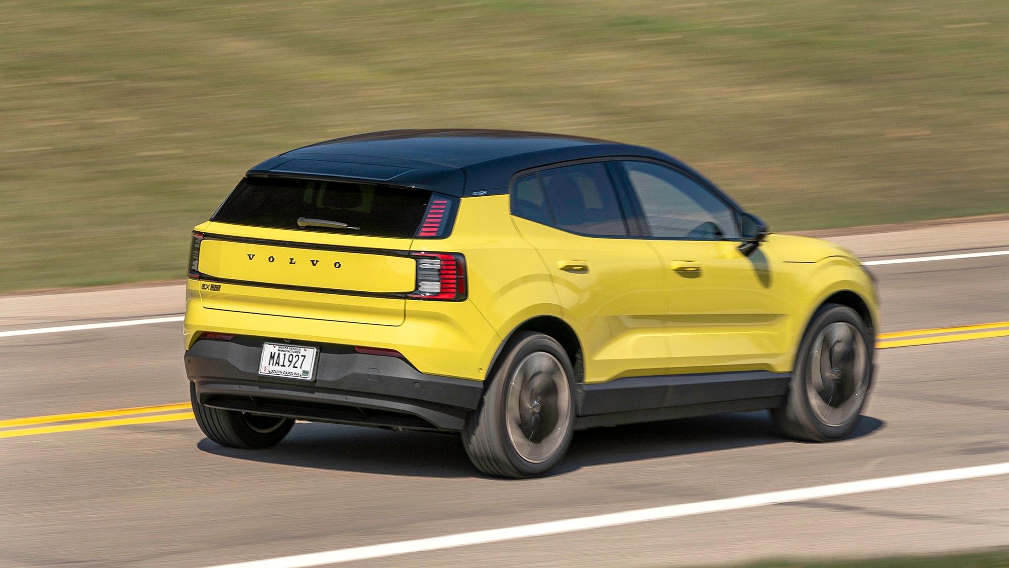 007 2025 Volvo EX30 Twin Motor Performance Ultra