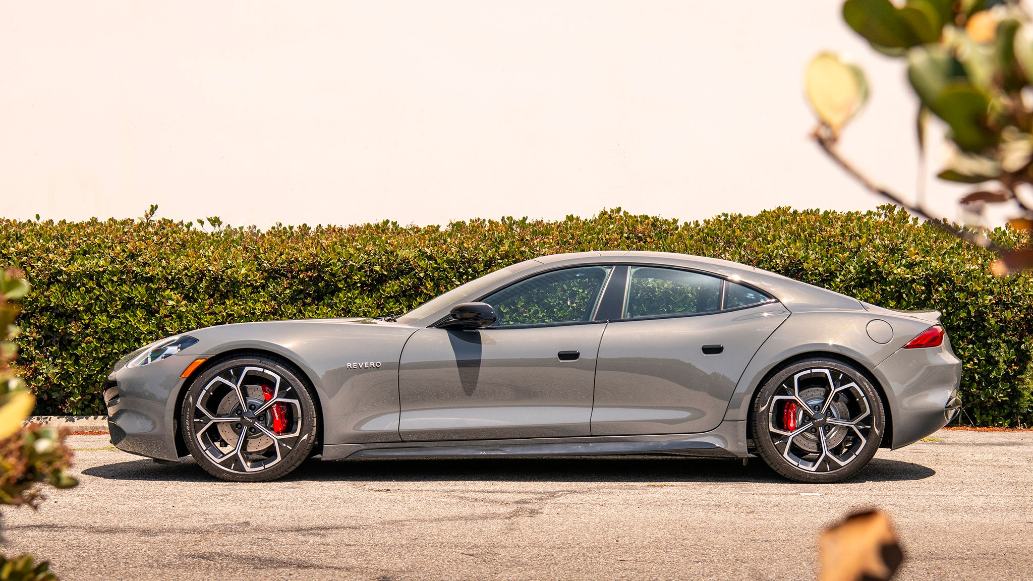 011 2025 Karma Revero