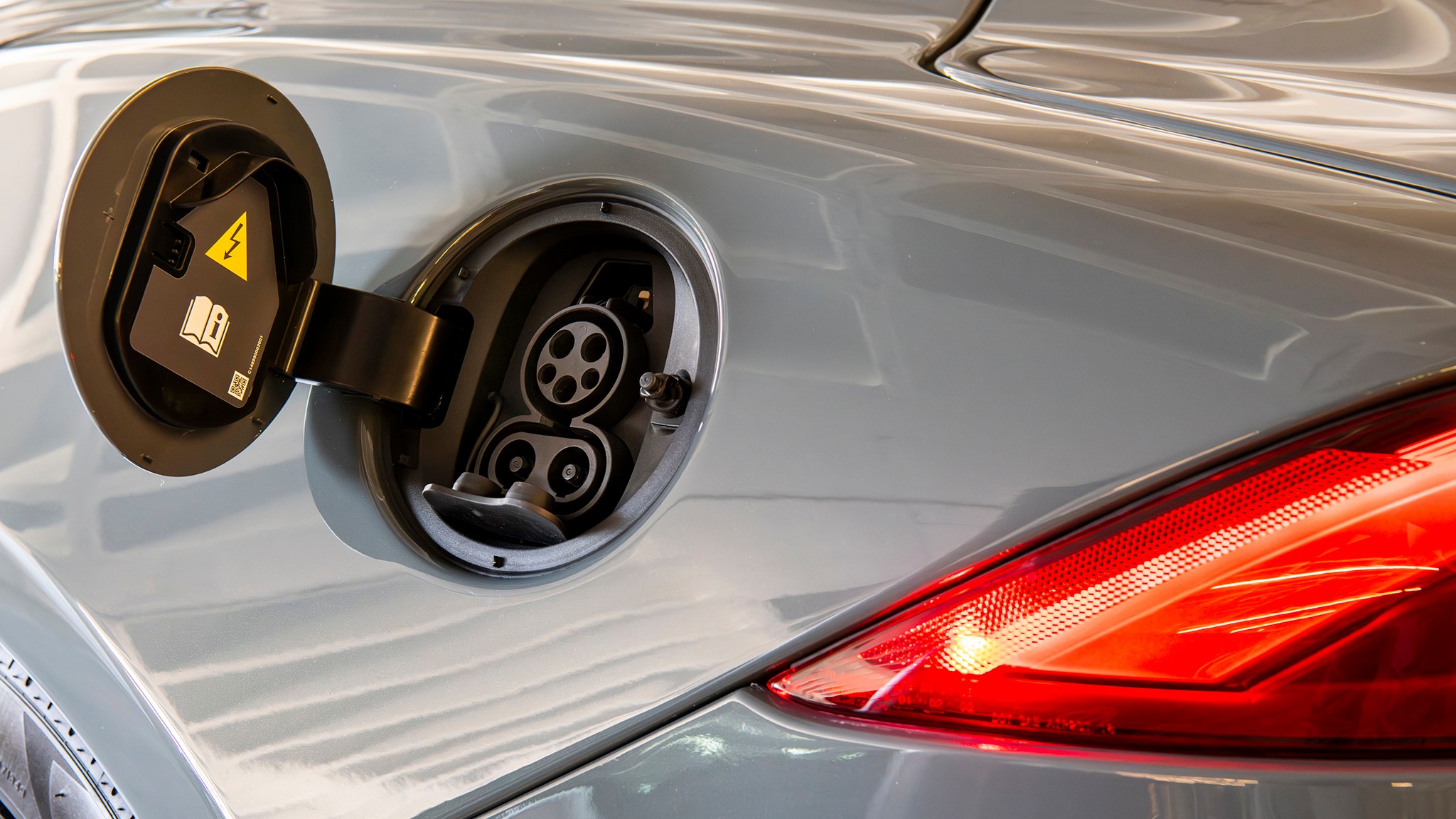 022 2025 Karma Revero