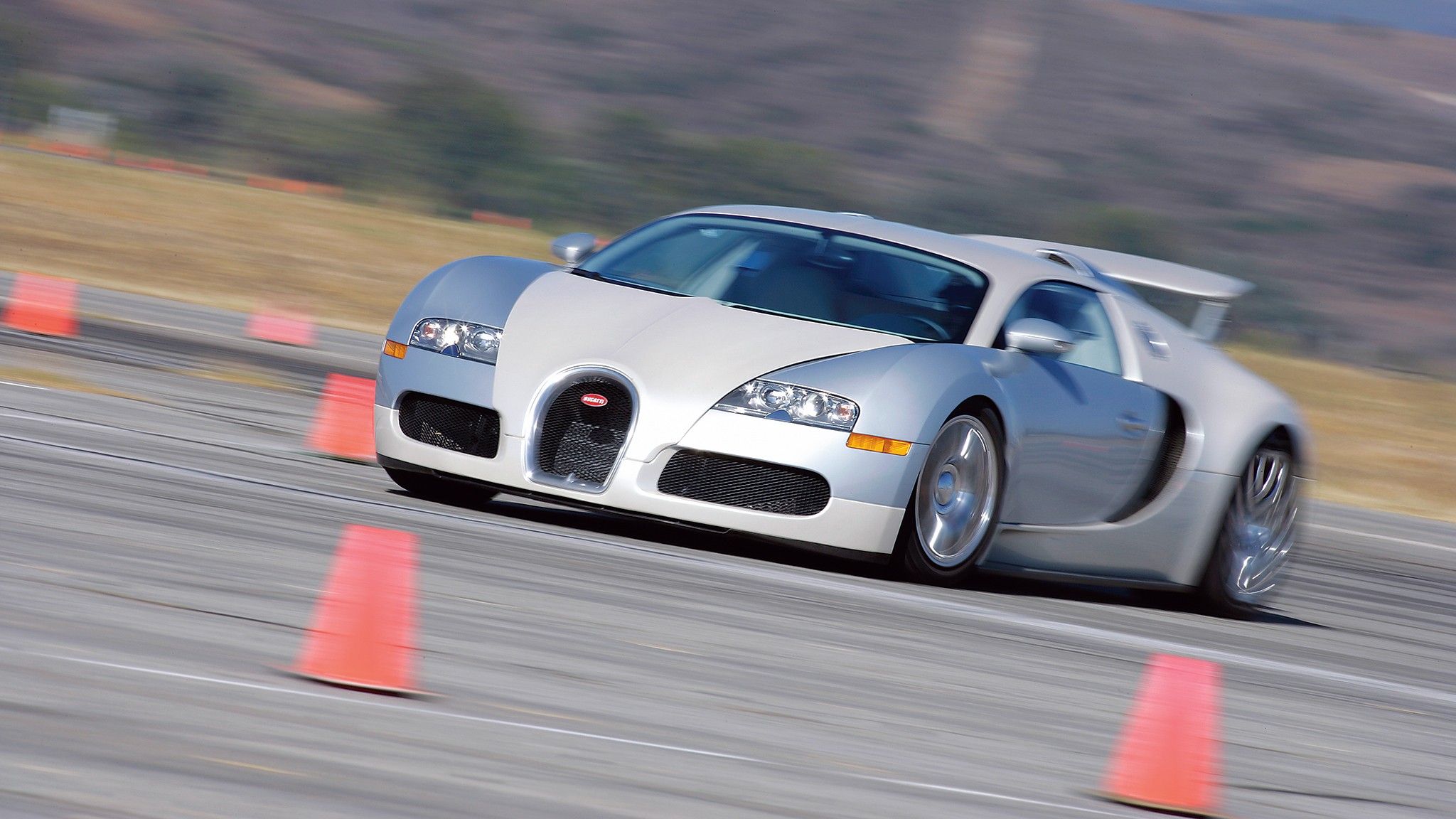 011  2006 bugatti veyron