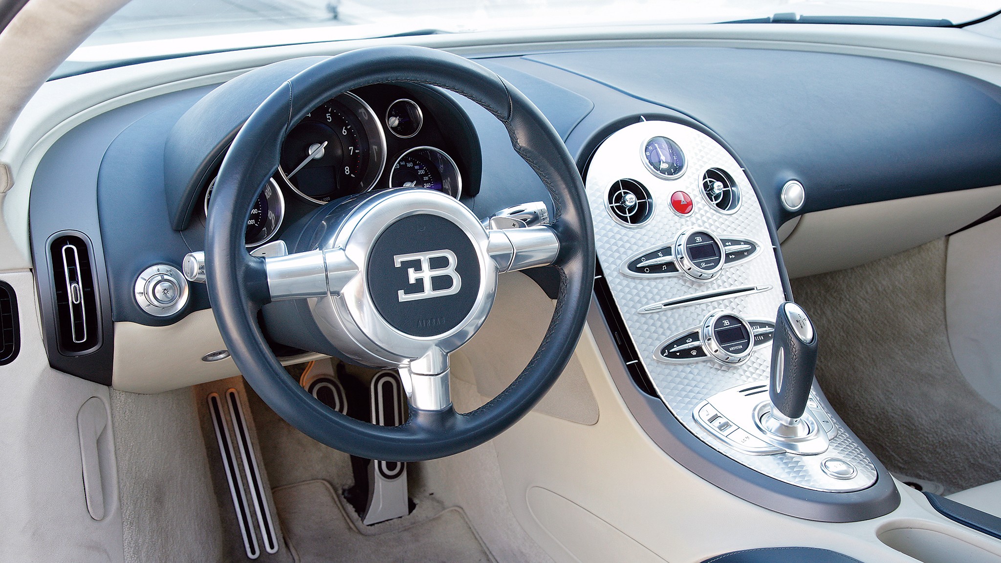 012  2006 bugatti veyron