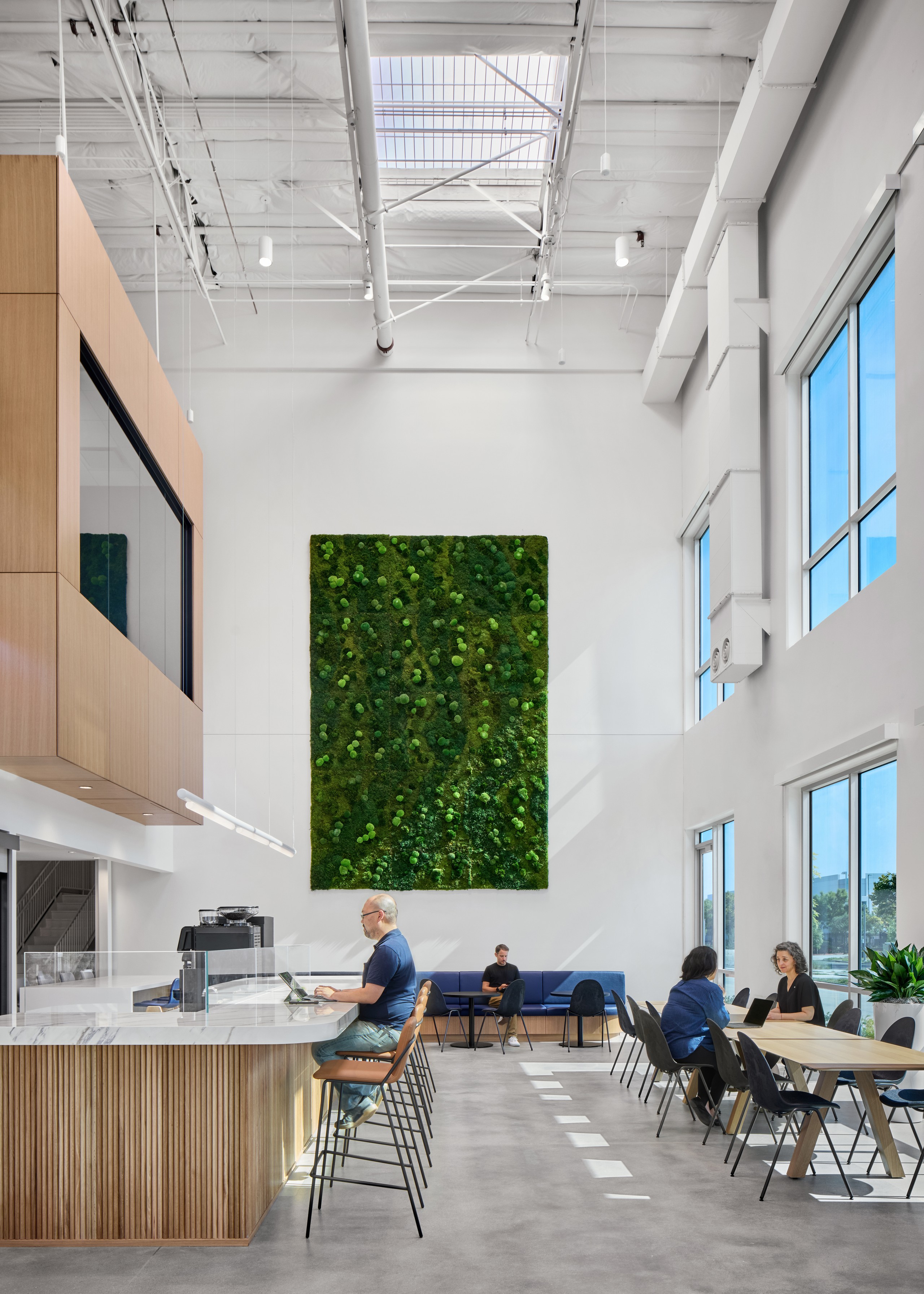 Electric Vehicle Development Campus Long Beach 04