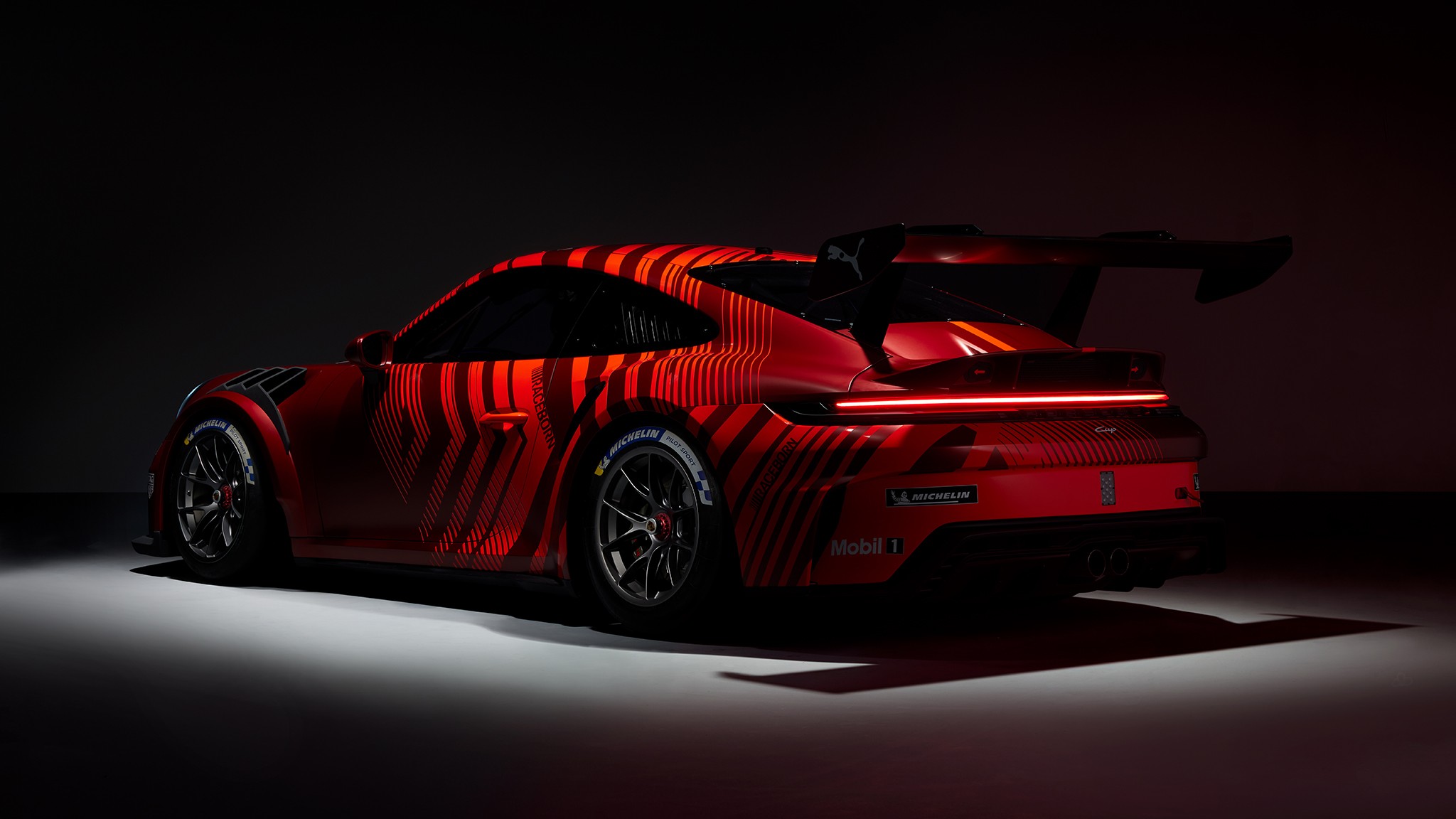 7 Porsche 911 Cup race car