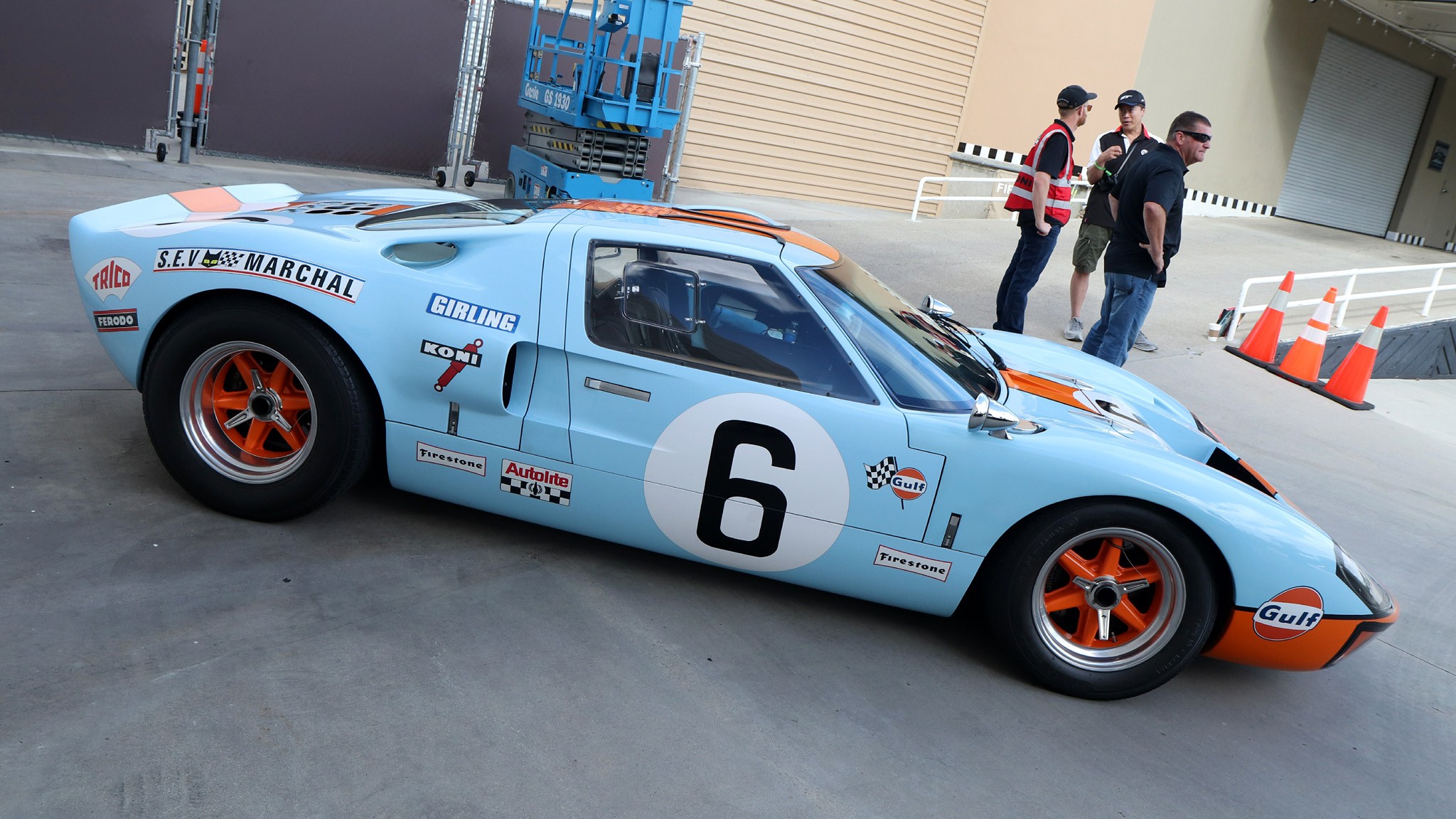 concours and coffee ford gt II 12 gt40