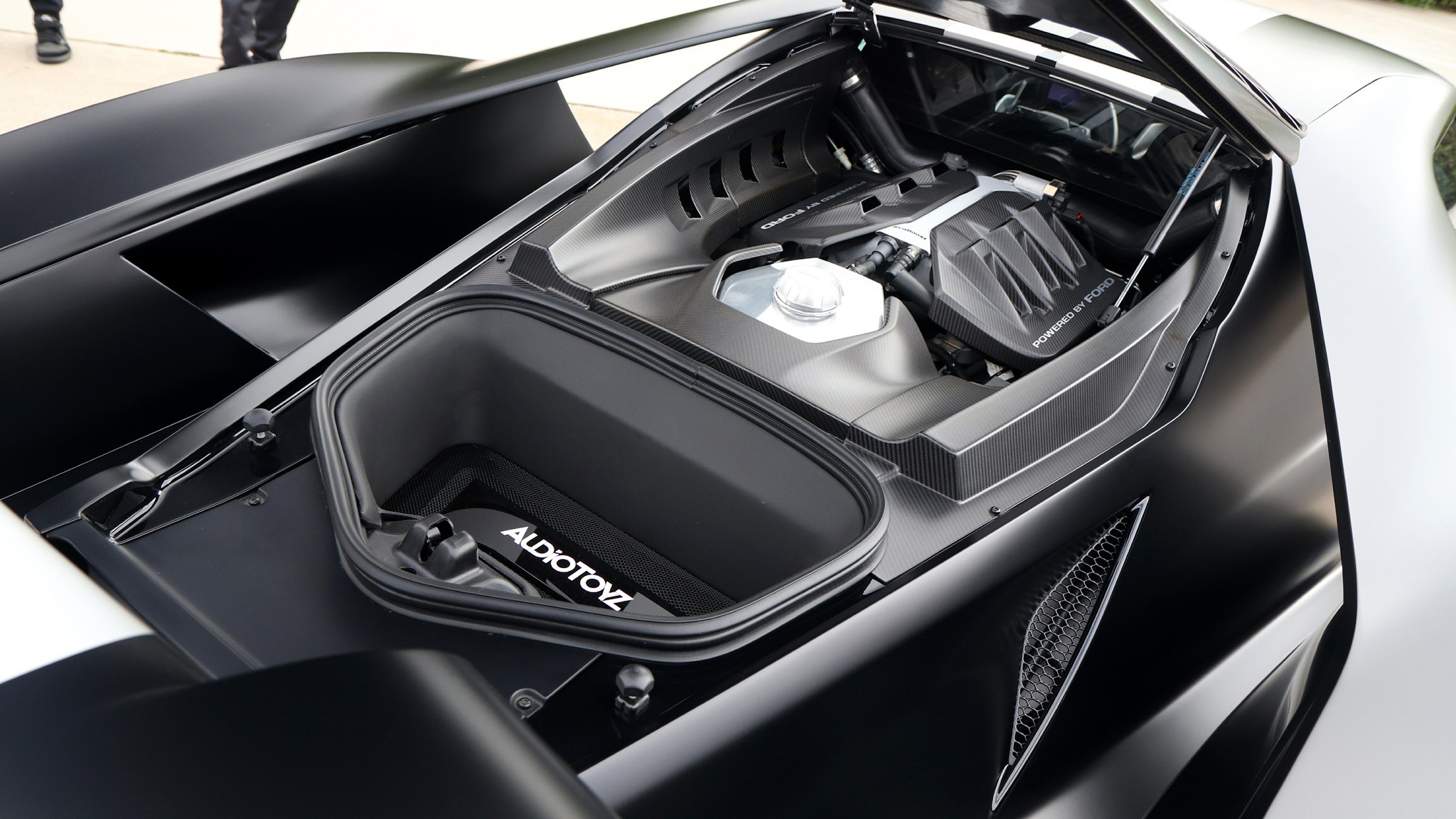 concours and coffee ford gt II 48