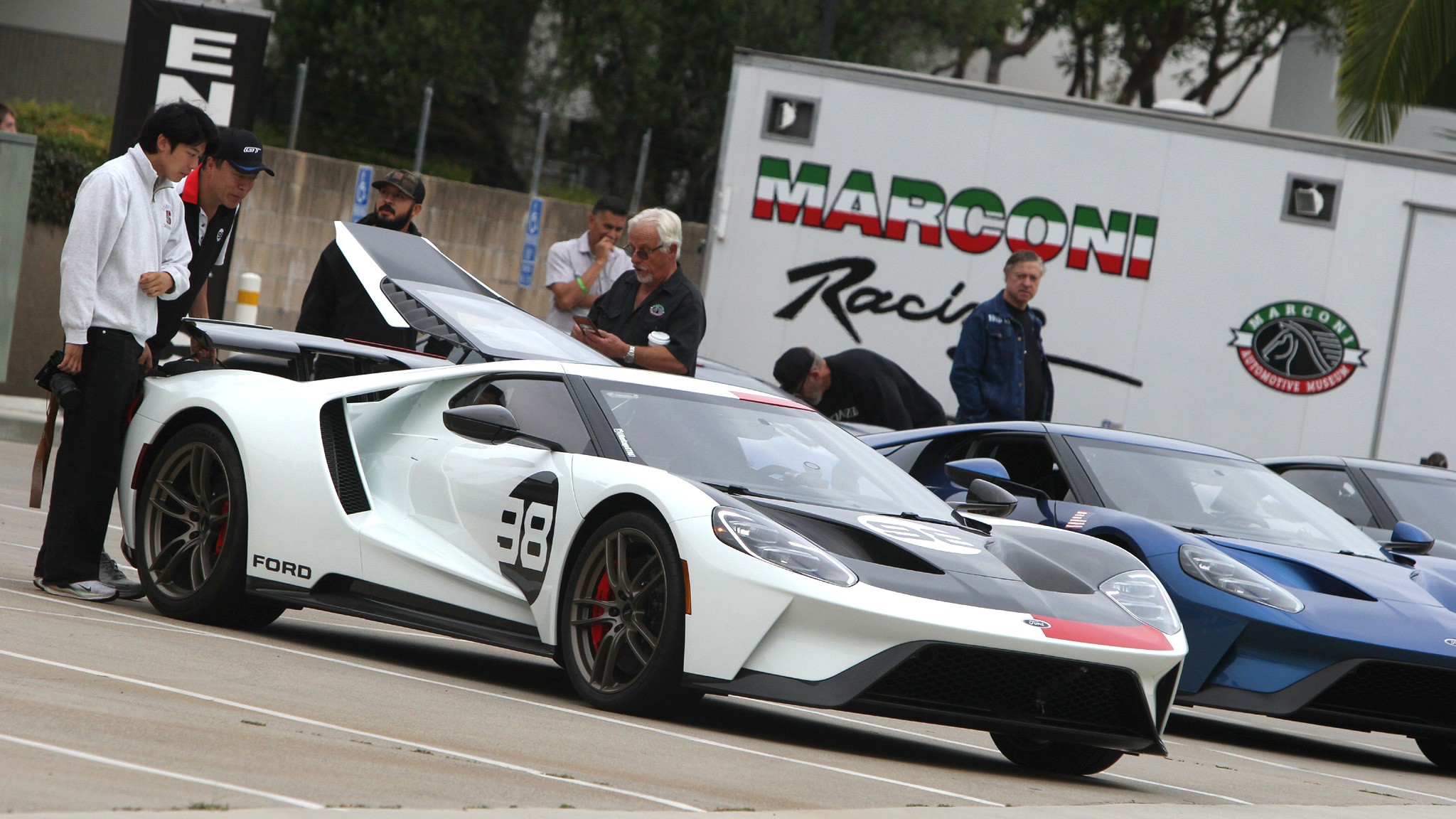 concours and coffee ford gt II 64