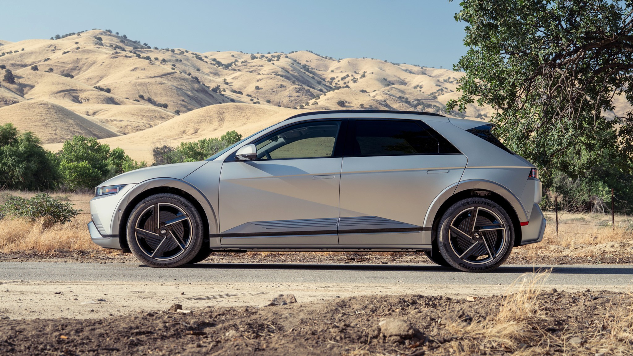 027 2025 Hyundai IONIQ 5