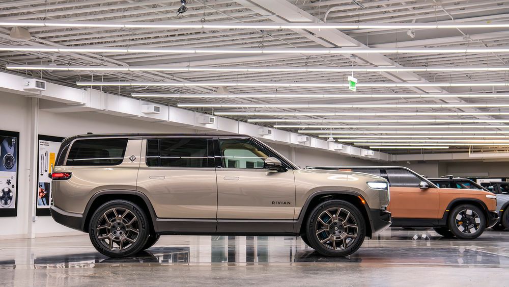 003 2026 Rivian R1S Pebble Beach