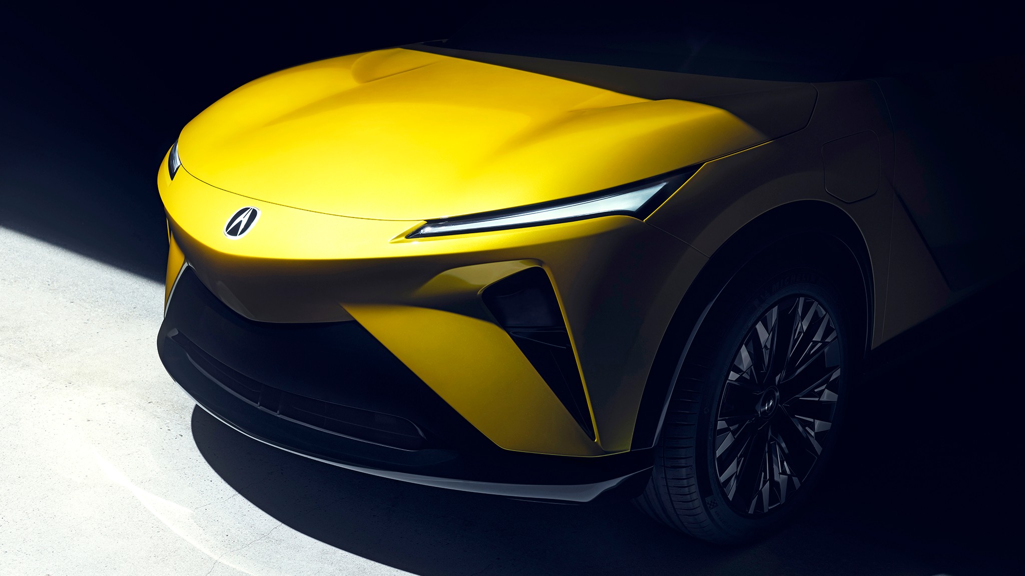 04 Acura RSX Prototype Front Close up