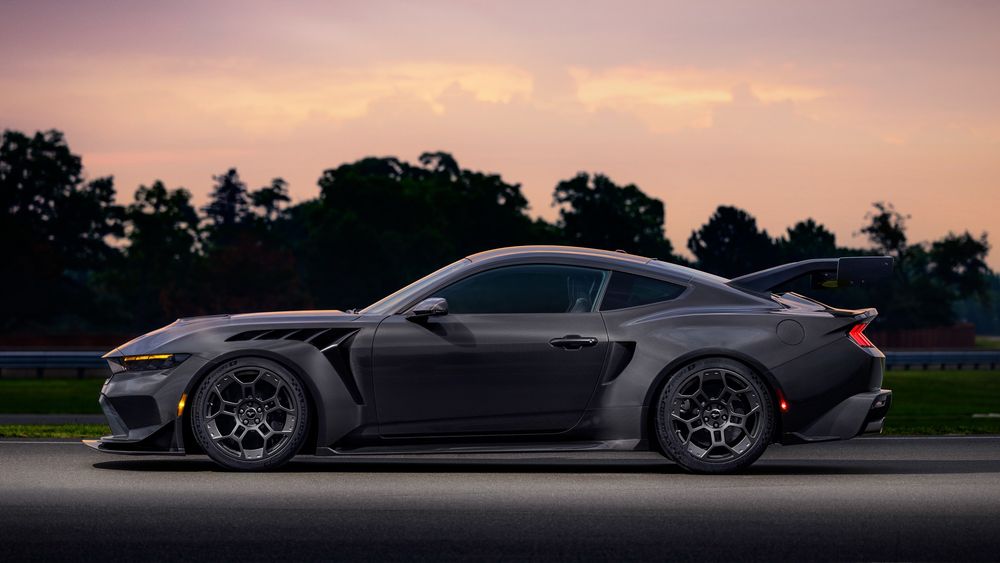 2025 Ford Mustang GTD Liquid Carbon Edition 1