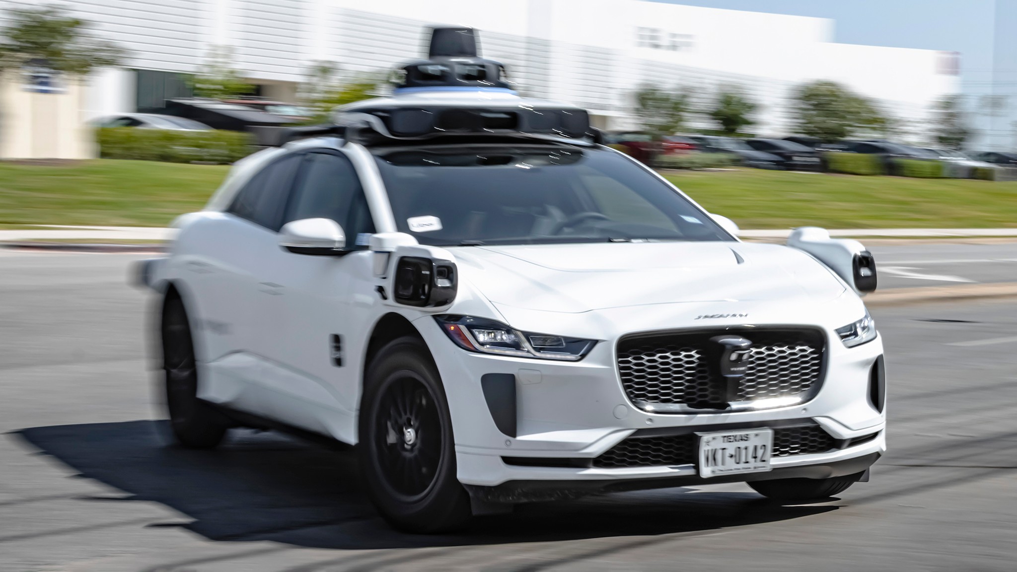 robotaxi waymo 25