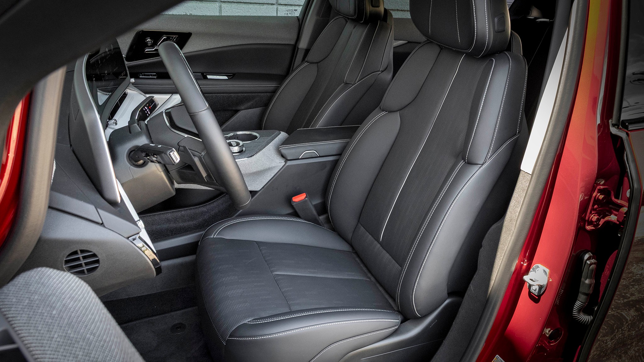 016 2025 Cadillac Optiq Sport