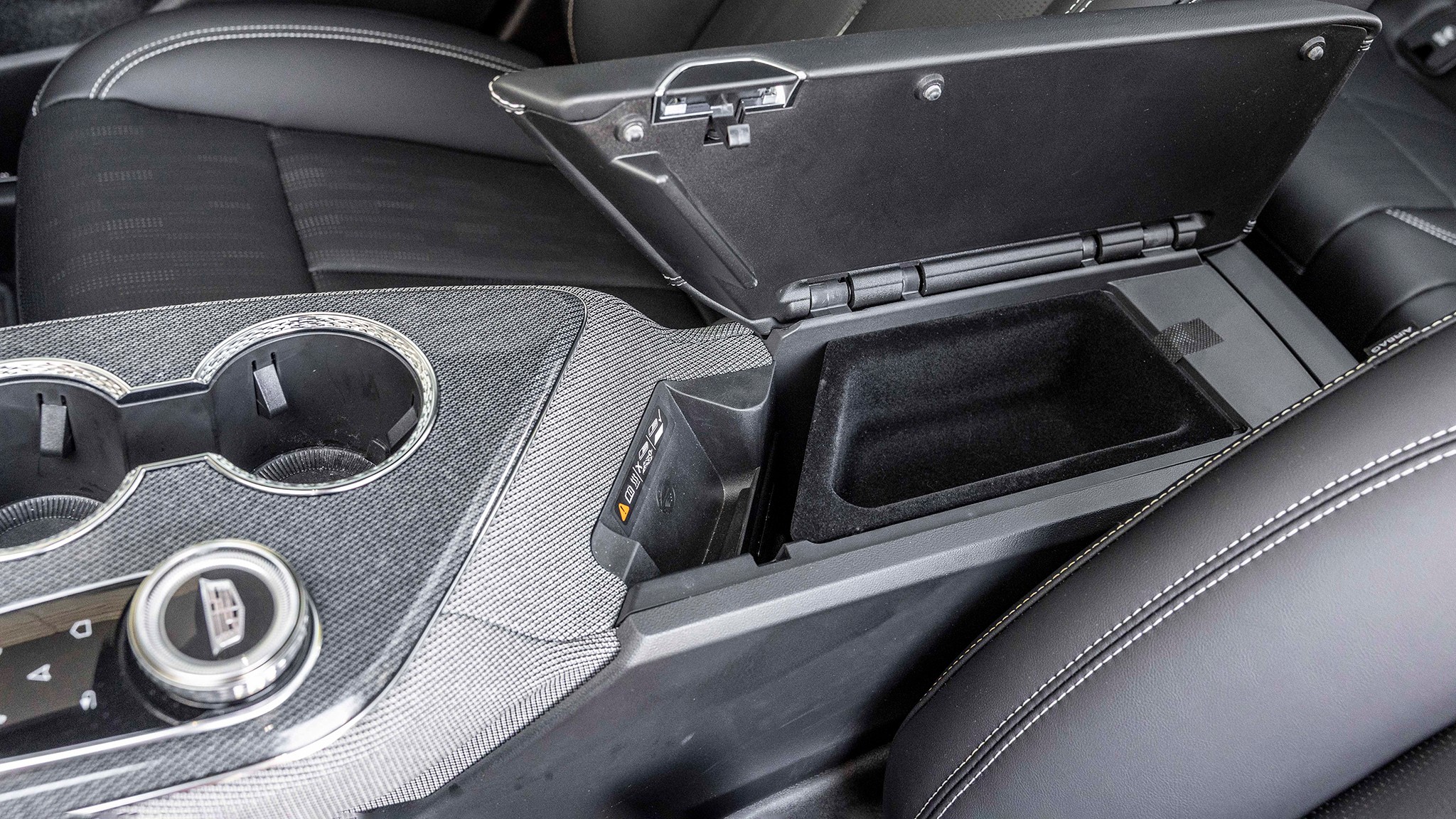 018 2025 Cadillac Optiq Sport