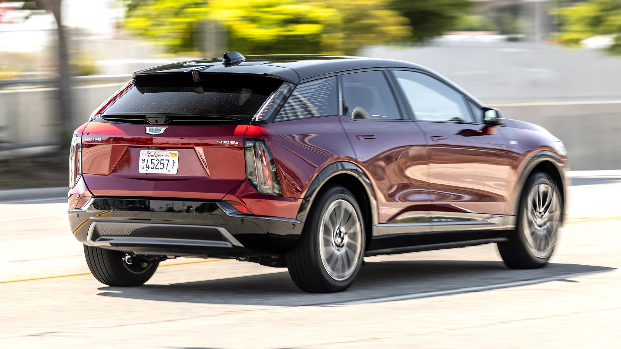 031 2025 Cadillac Optiq Sport