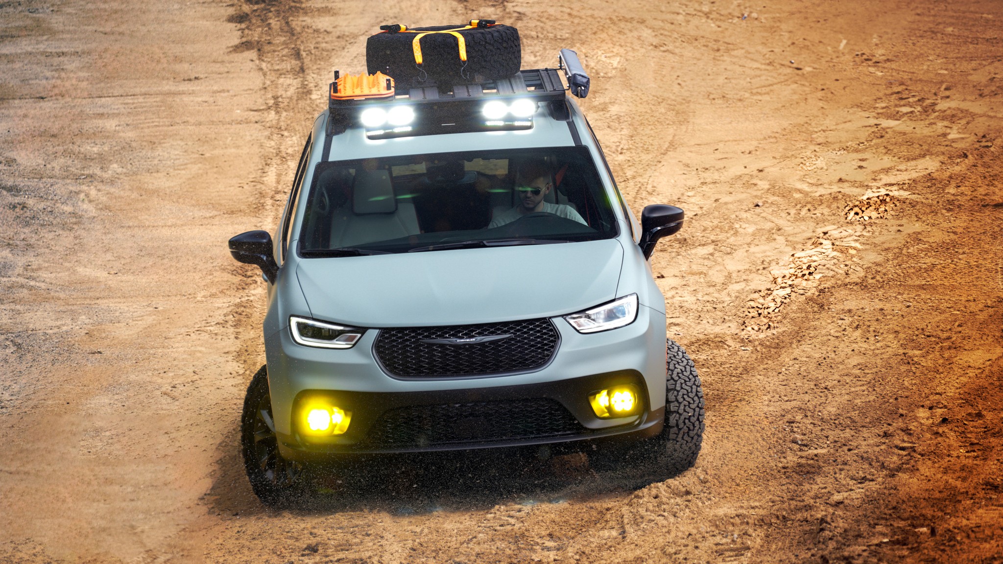 2025 Chrysler Pacific Grizzly Peak Concept 6