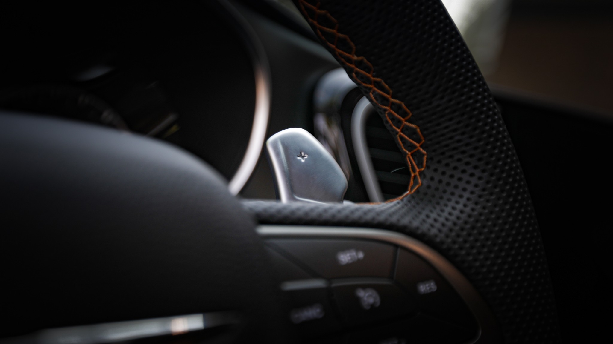 2025 Chrysler Pacific Grizzly Peak Concept 17