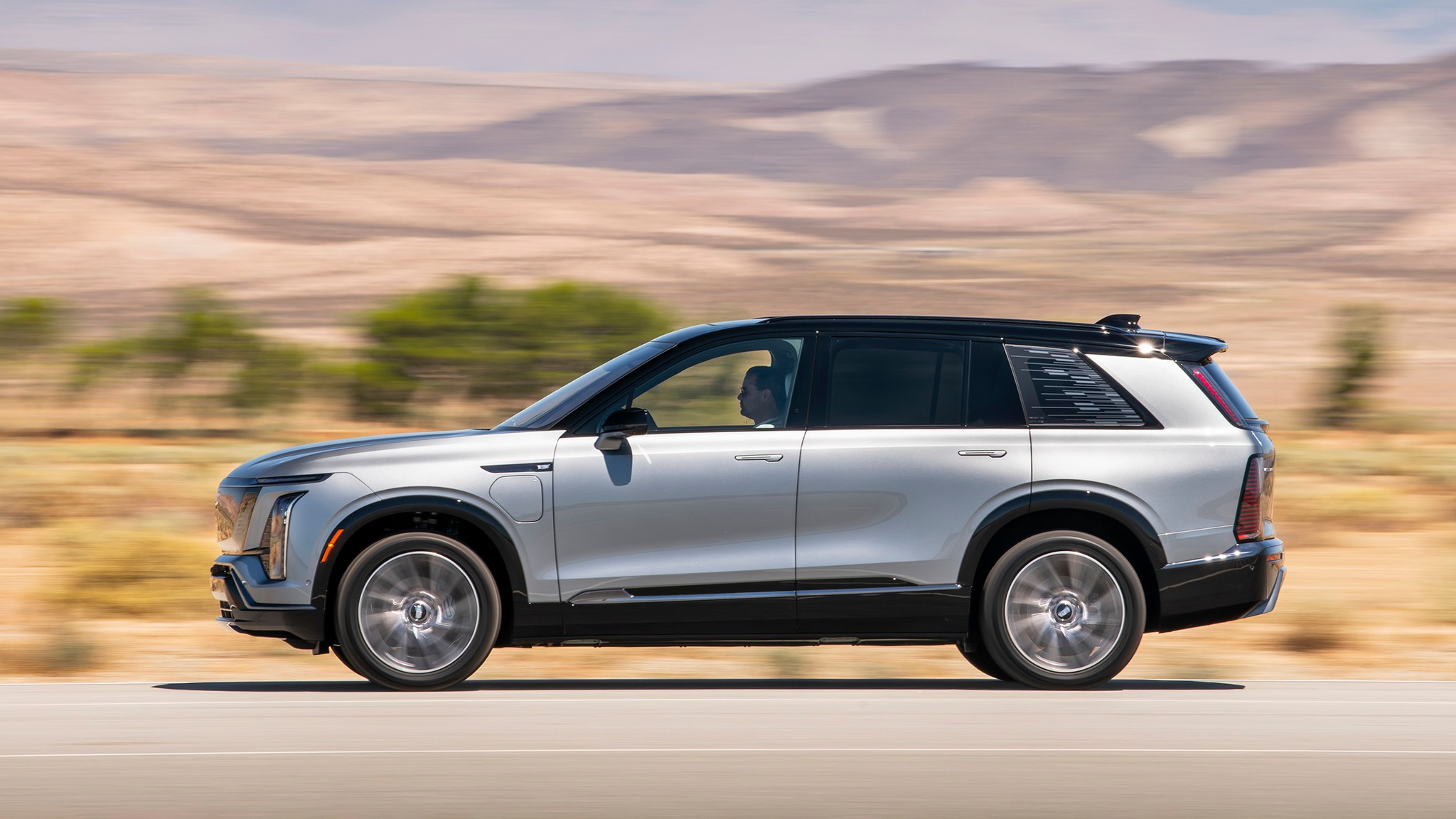 004 2026 Cadillac Vistiq