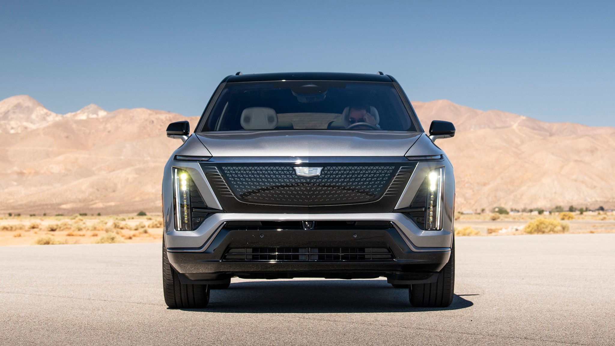 011 2026 Cadillac Vistiq