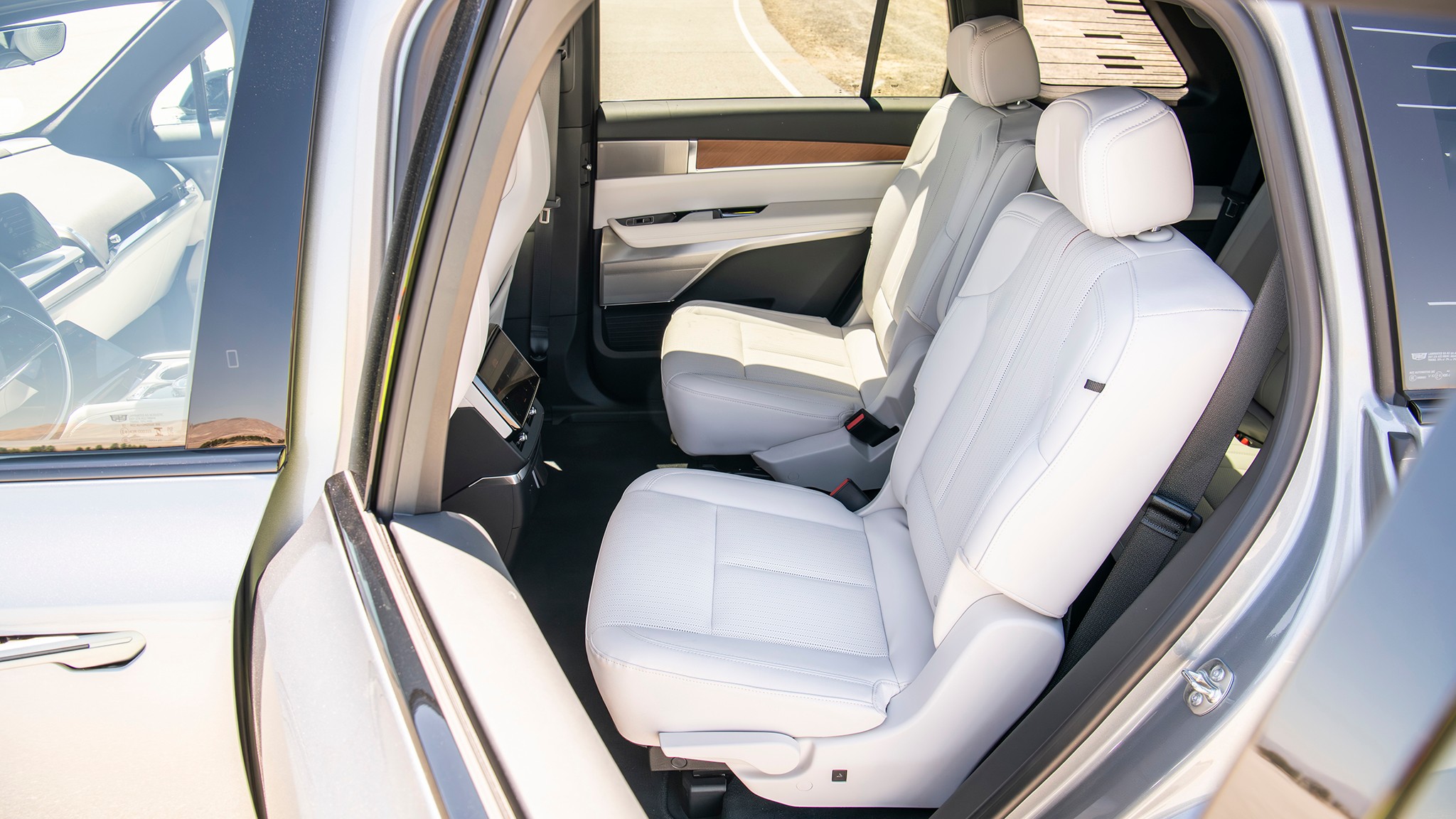 020 2026 Cadillac Vistiq