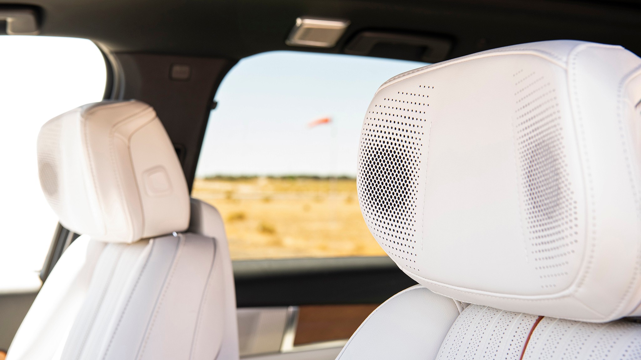 023 2026 Cadillac Vistiq