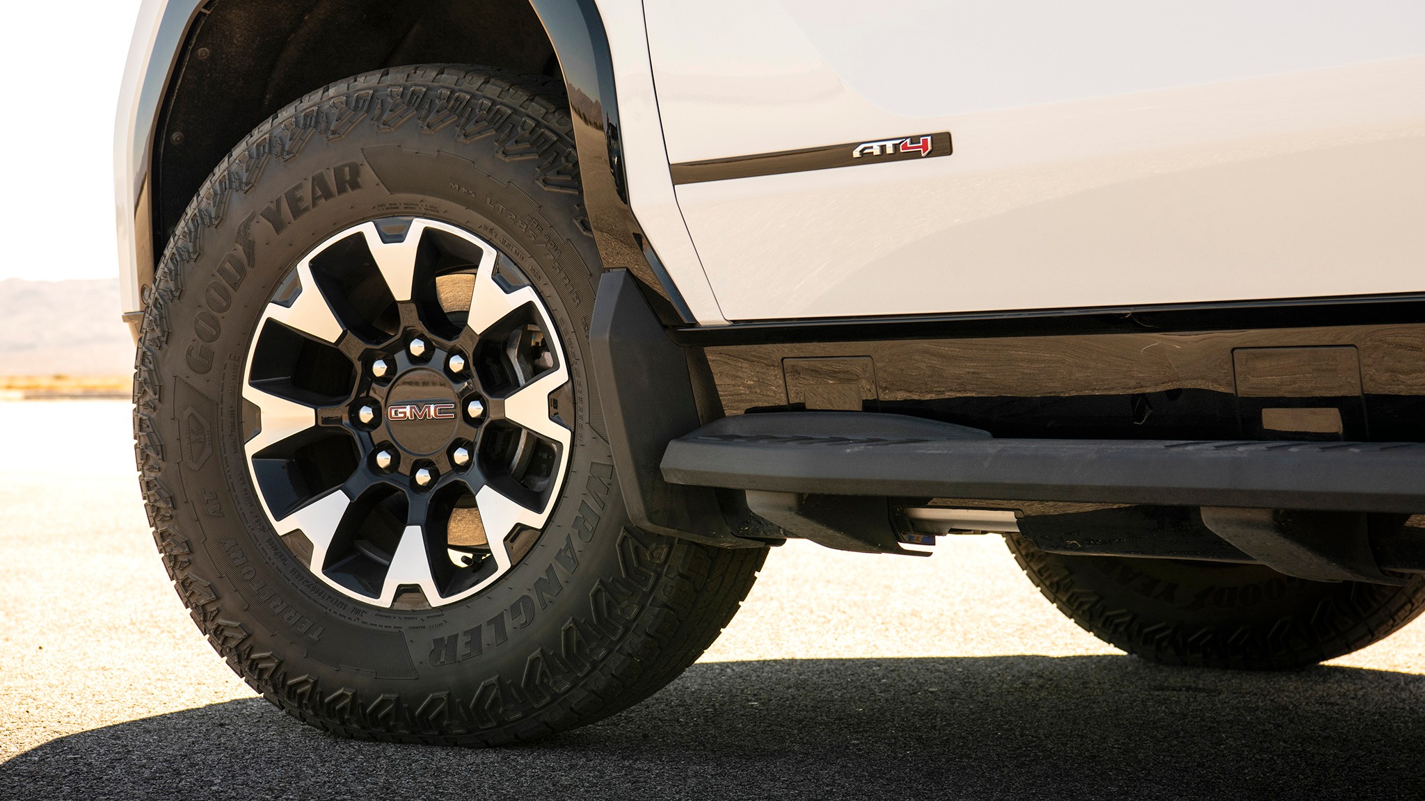 025 2025 GMC Sierra EV