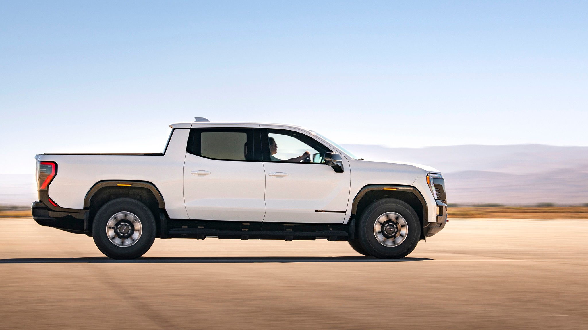 003 2025 GMC Sierra EV