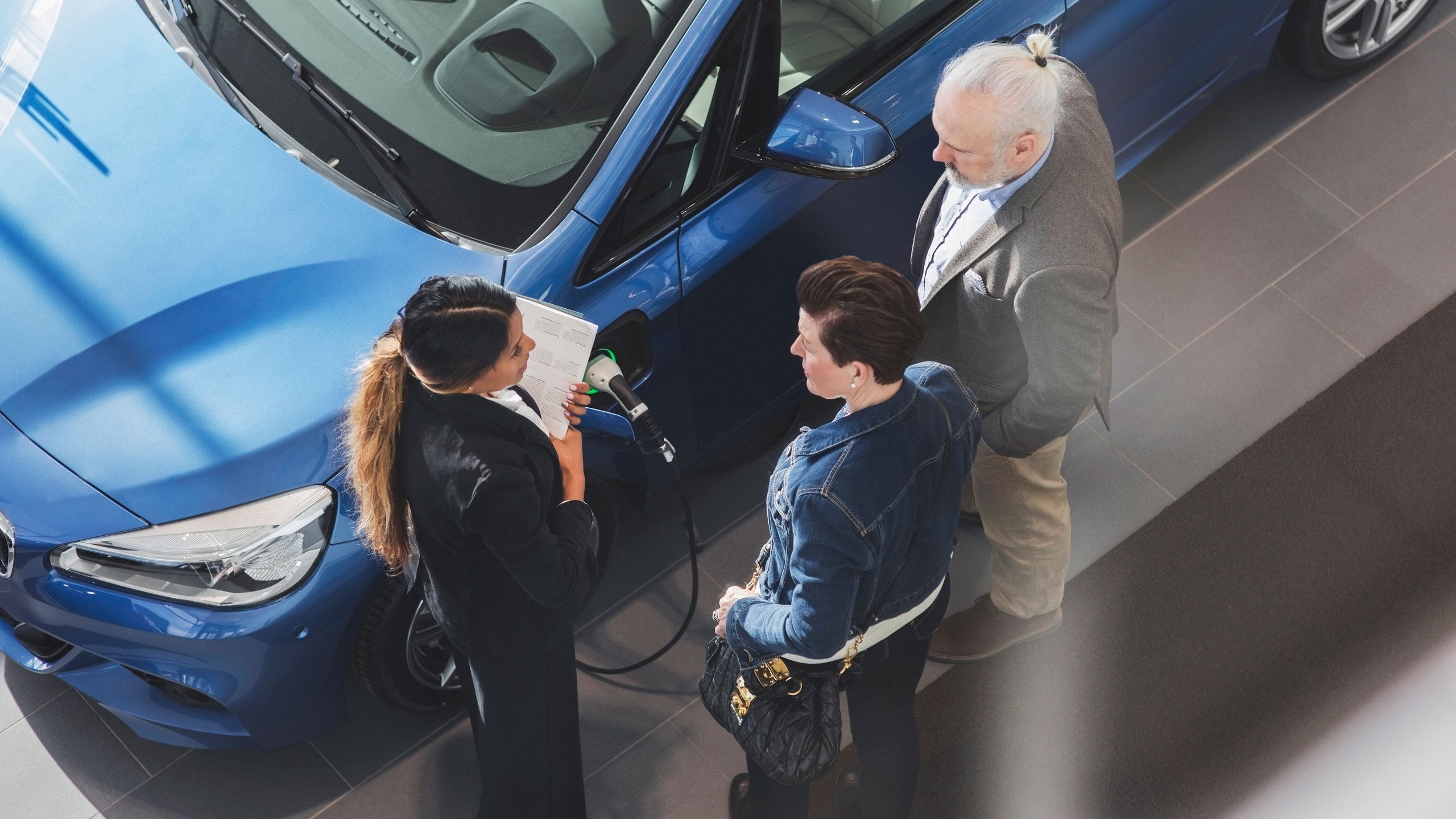 001 electric vehicle tax credit scam car dealership