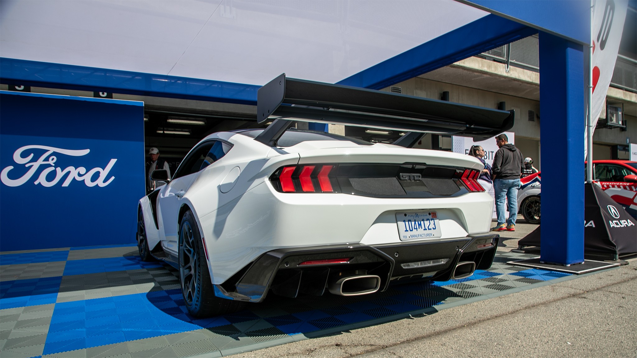 2025 ford mustang gtd lincoln navigator rejuvenate 7