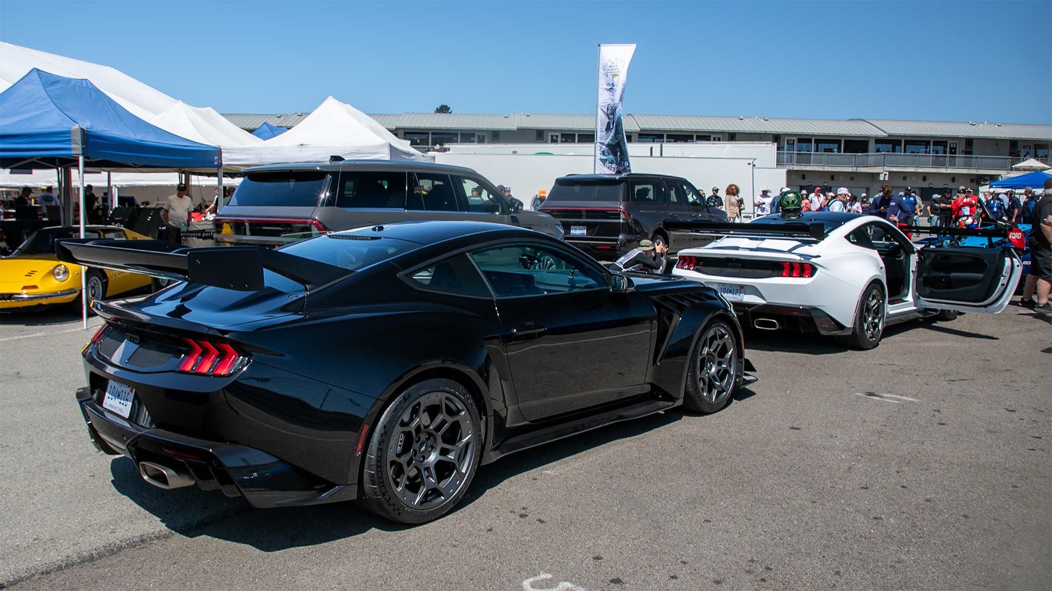 2025 ford mustang gtd lincoln navigator rejuvenate 17