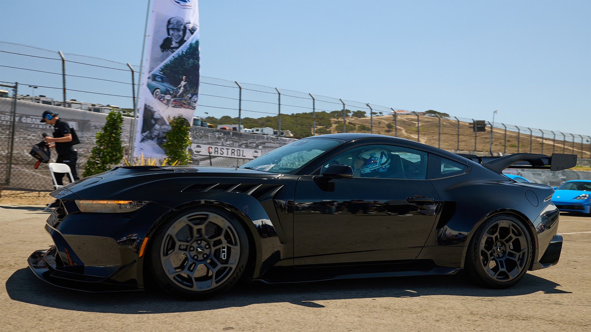 2025 ford mustang gtd lincoln navigator rejuvenate 28