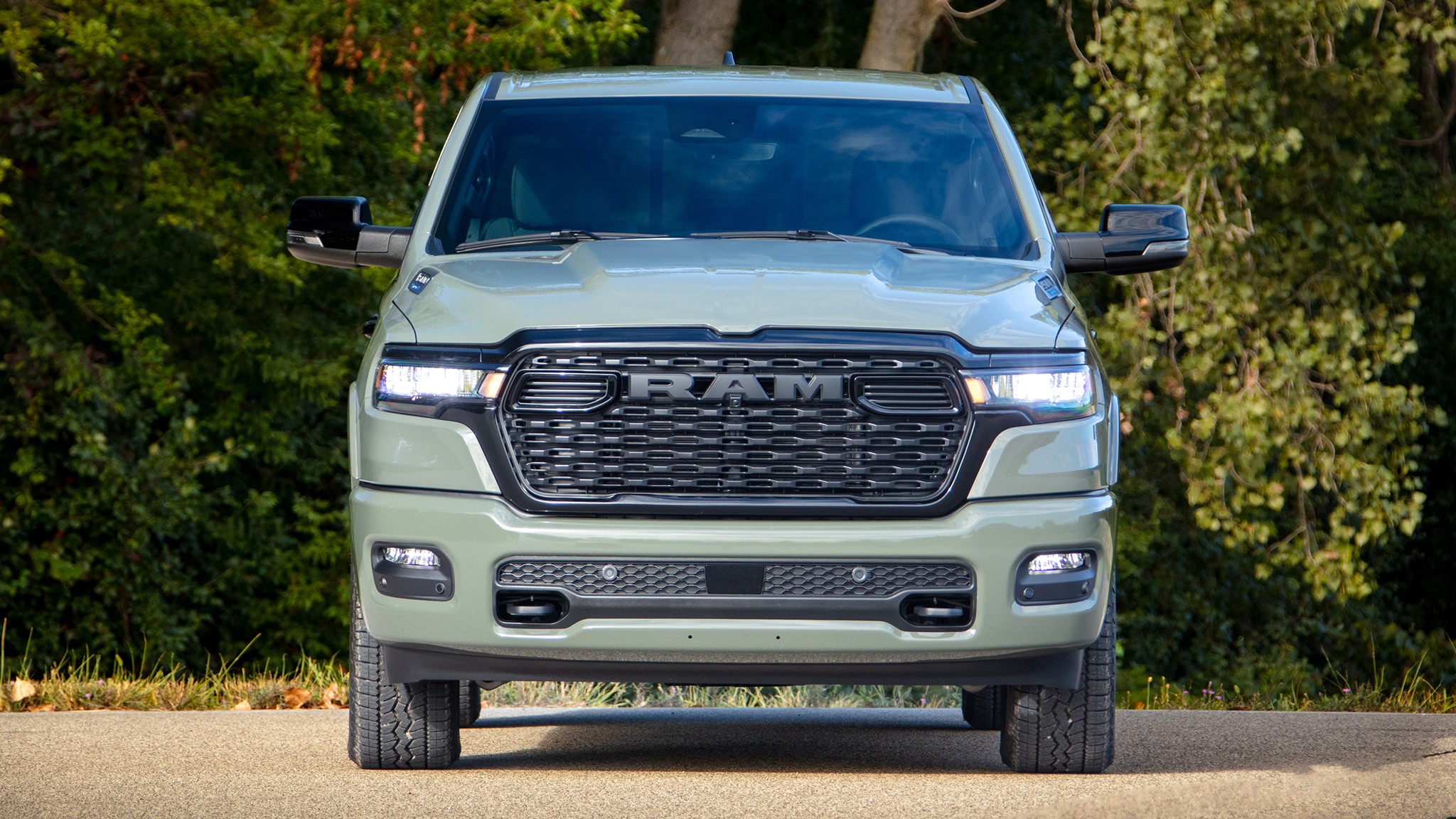 36 2026 Ram 1500 Hemi Rebel