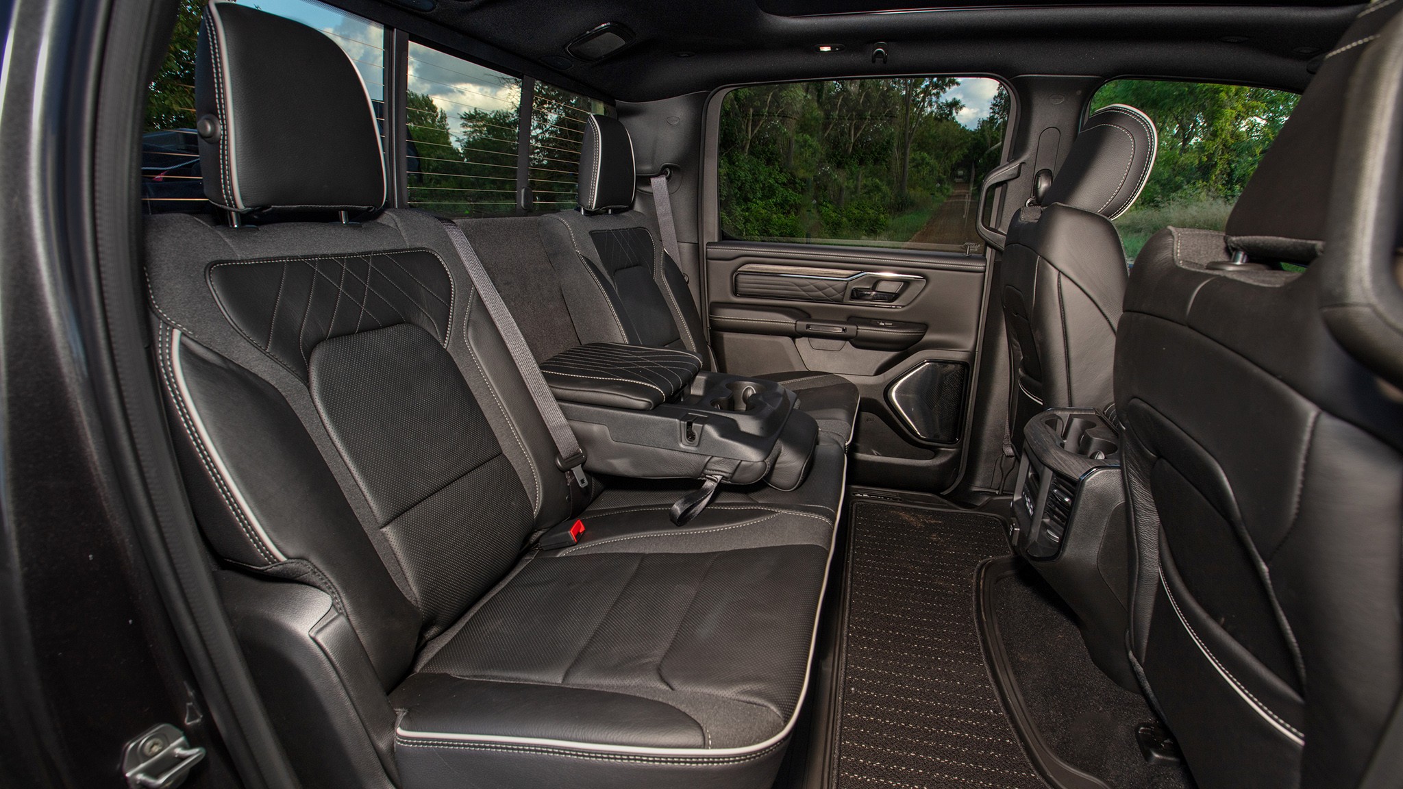 29 2026 Ram 1500 Hemi Limited