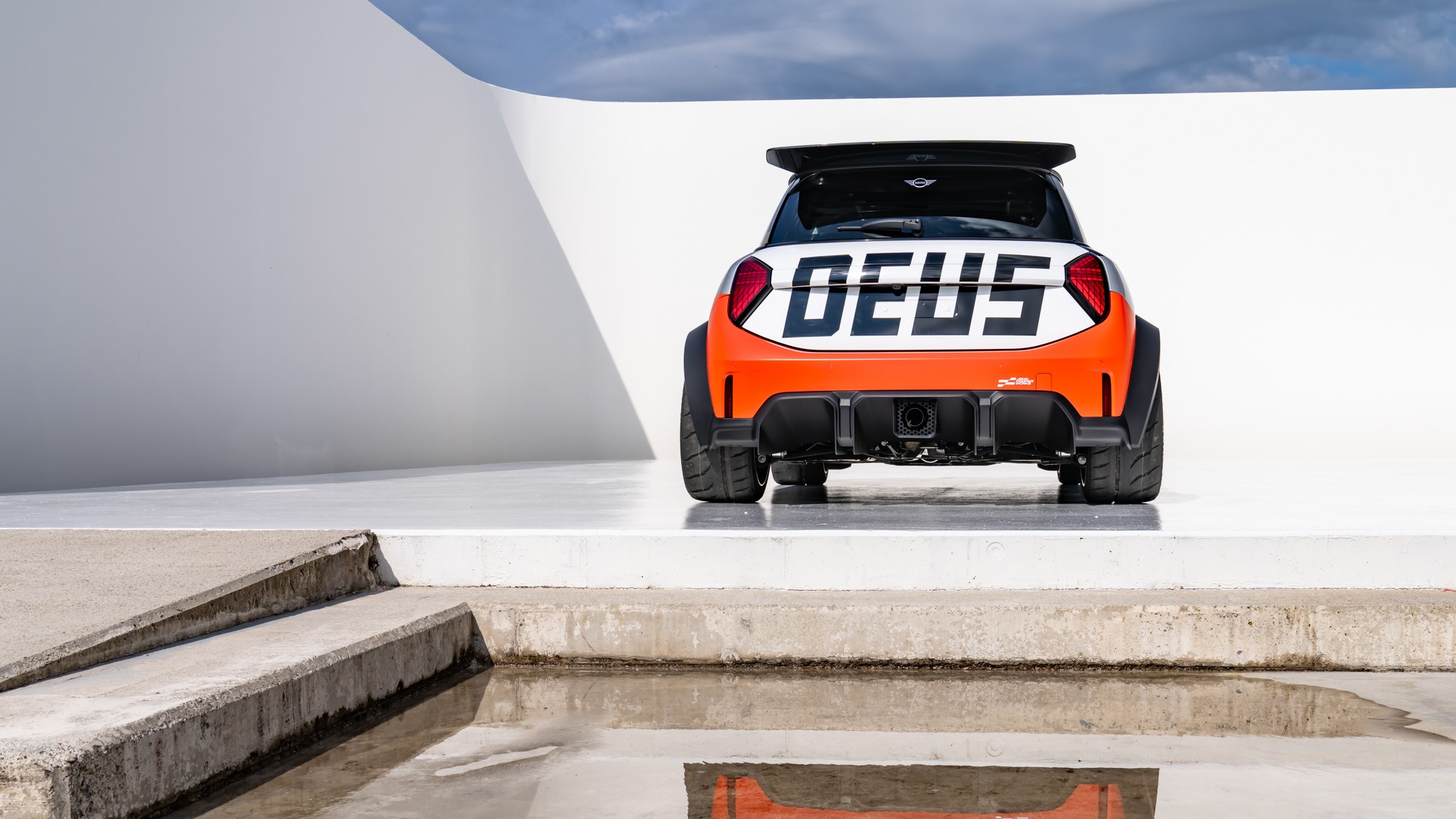 2025 Mini Cooper John Cooper Works EV Deus Ex Machina Customs 7