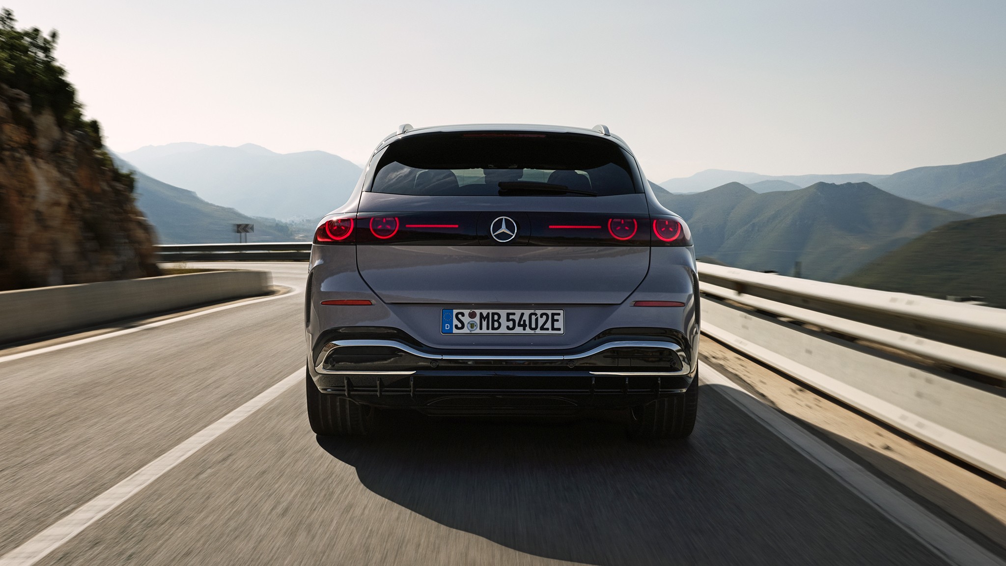 3 2027 Mercedes Benz GLC EV silver