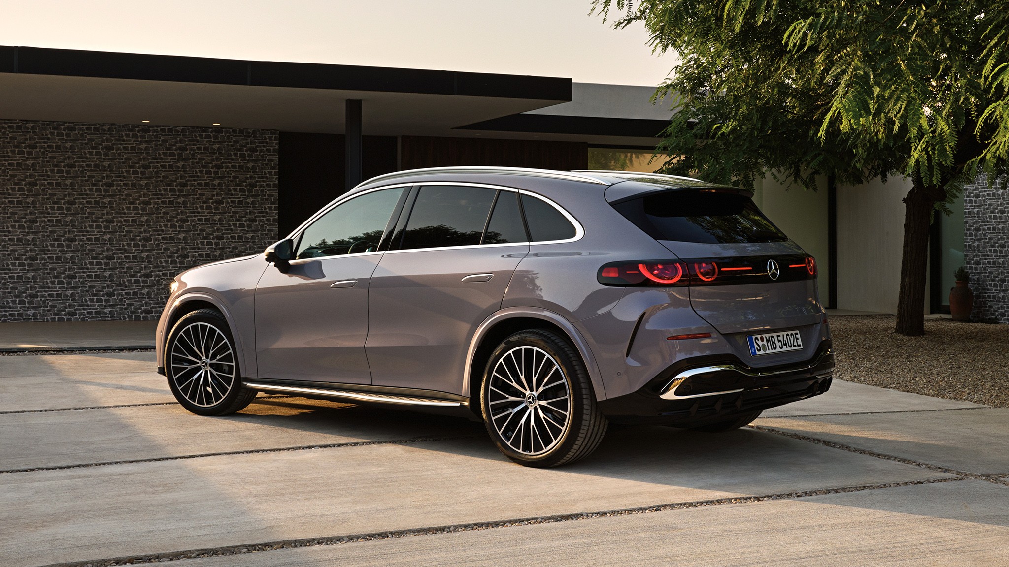 7 2027 Mercedes Benz GLC EV silver