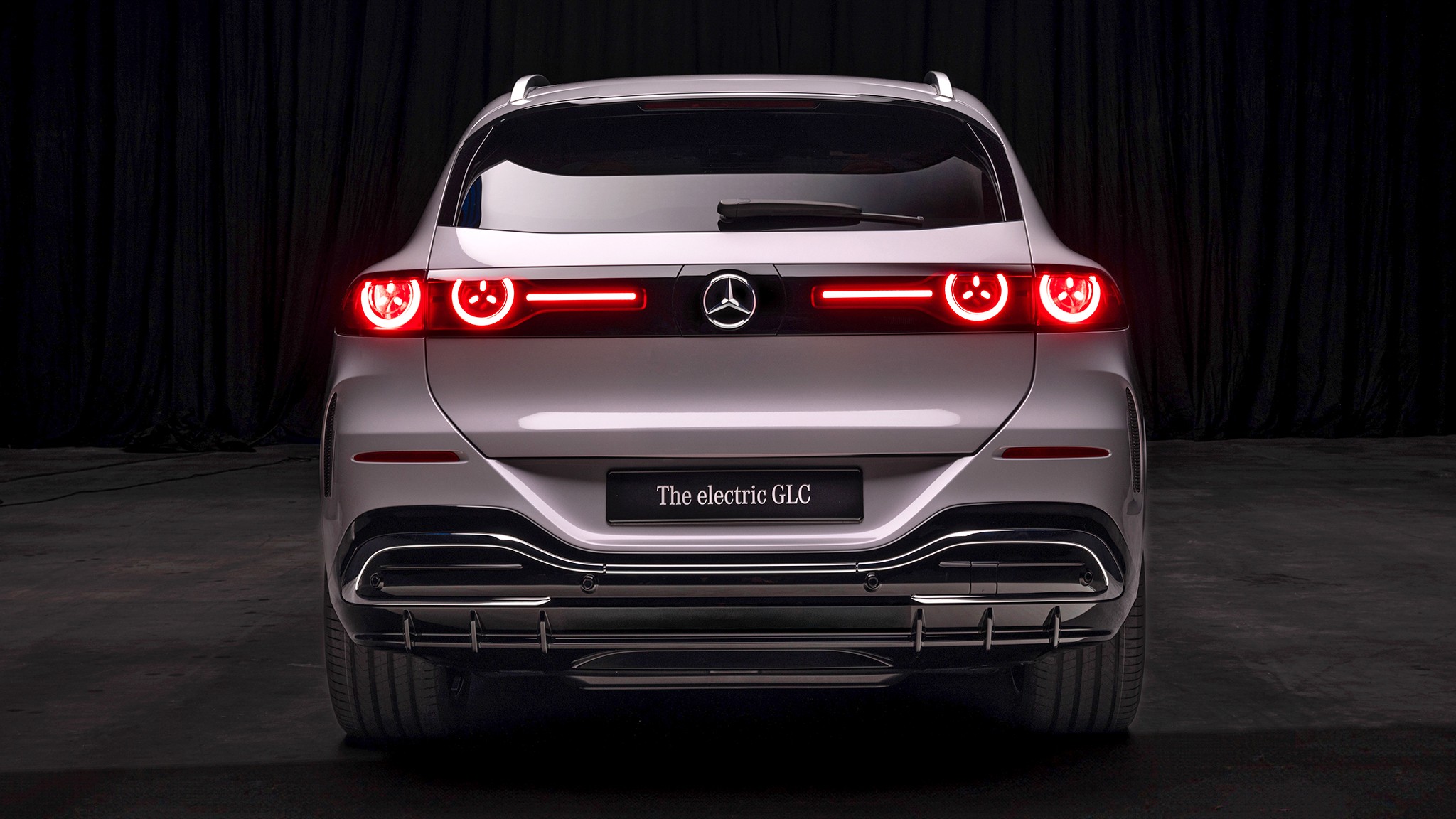 16 2027 Mercedes Benz GLC EV silver