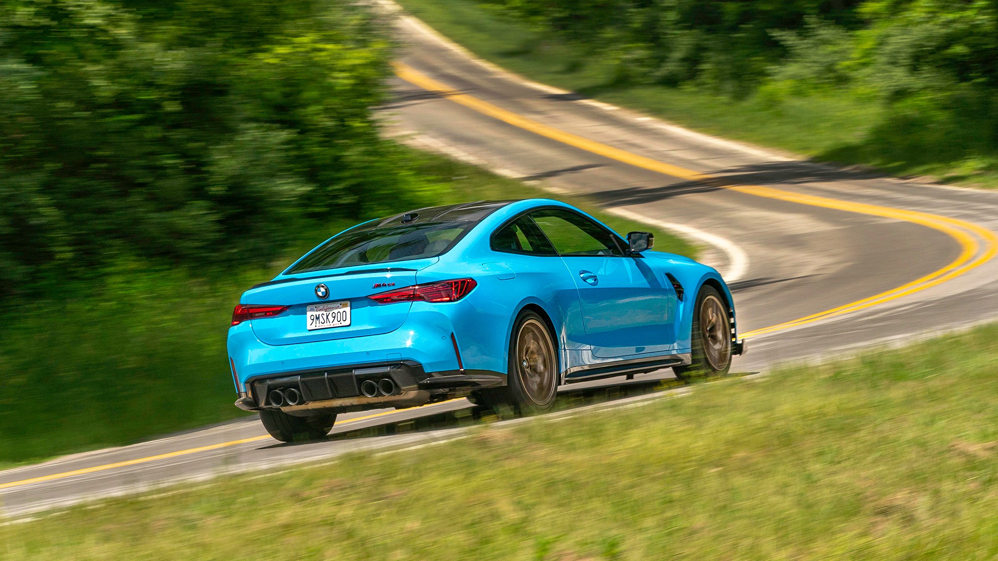 016 2025 BMW M4 CS Coupe