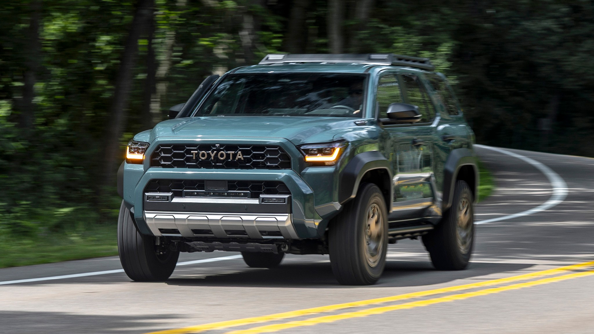 016 2025 Toyota 4Runner Trailhunter