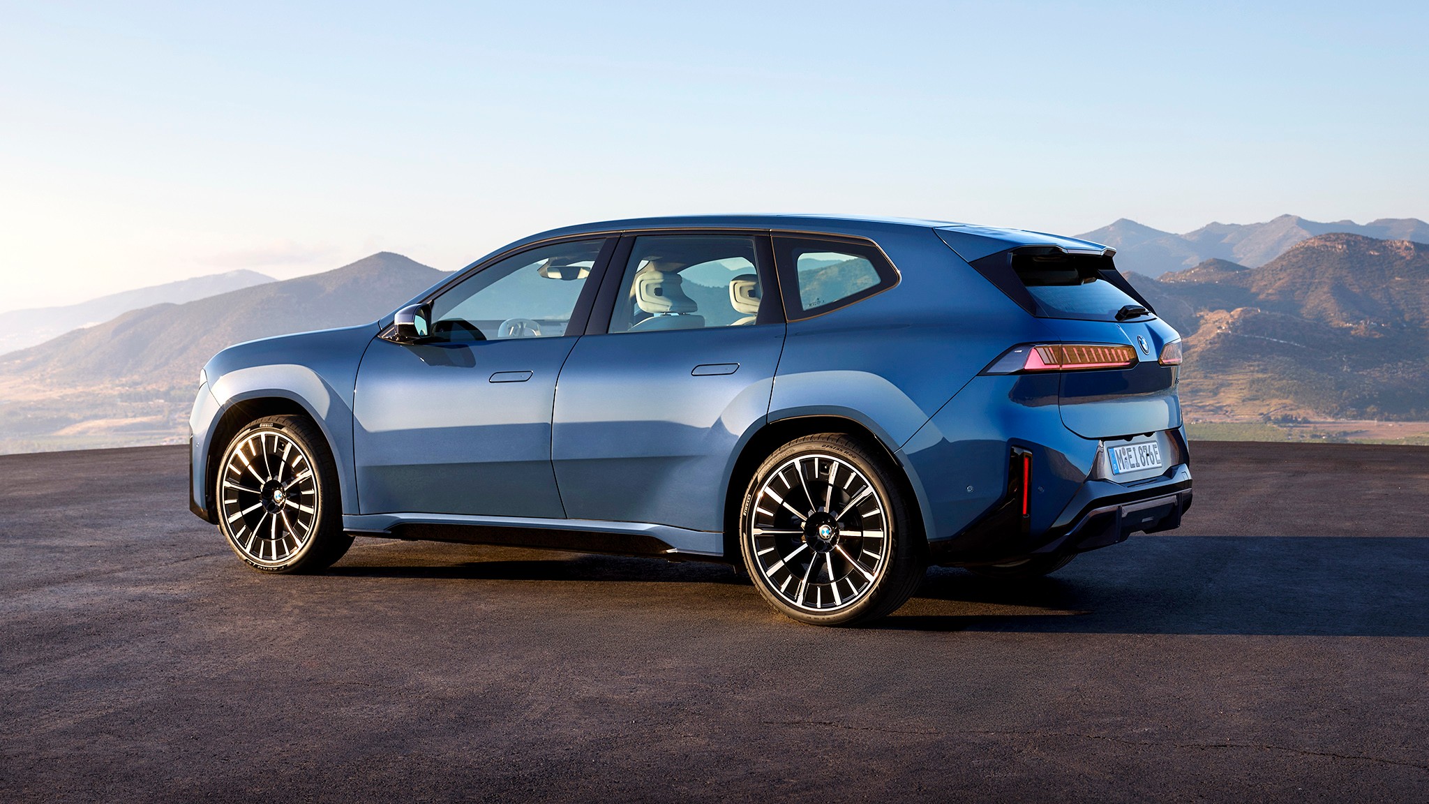 19 2027 BMW iX3 first look