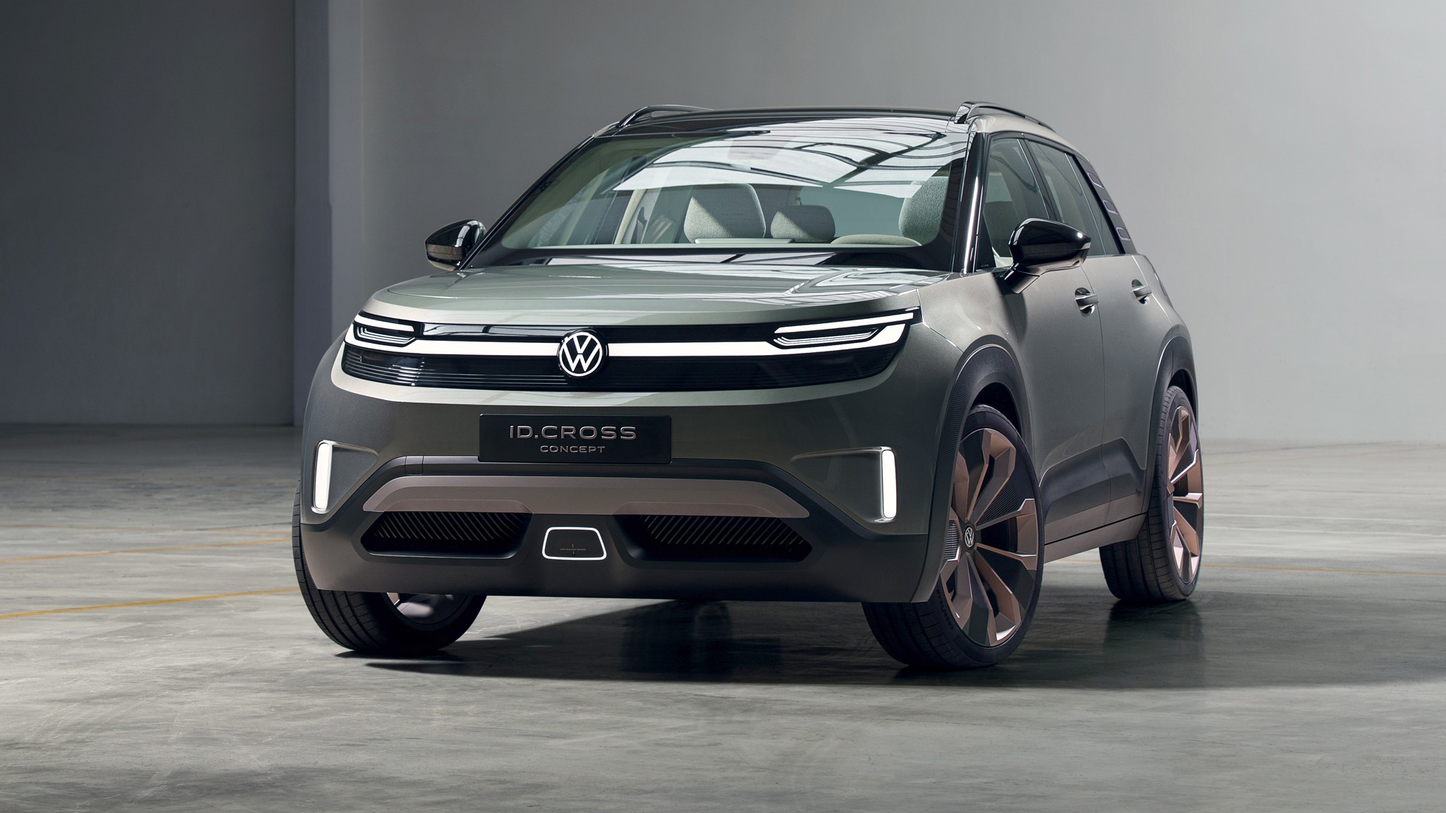 volkswagen id cross concept front driver side