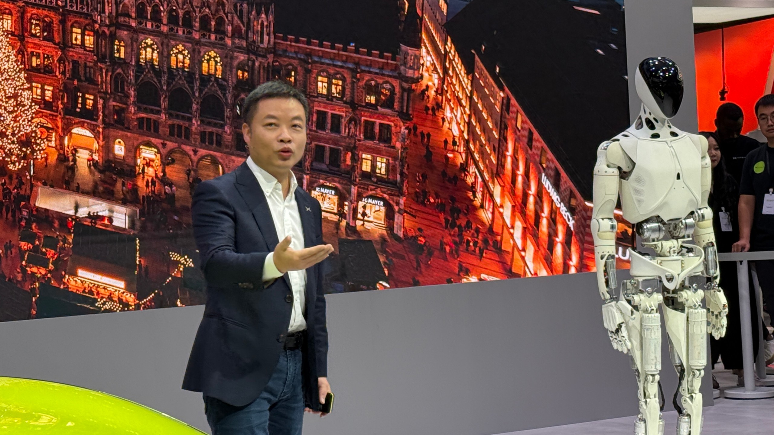 XPeng P7 He Xiaopeng Munich IAA 2025 7