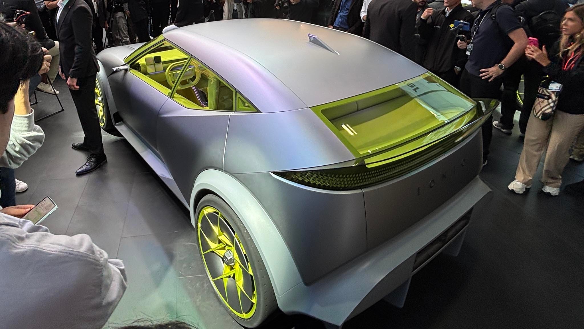 Hyundai Concept Three EV 1