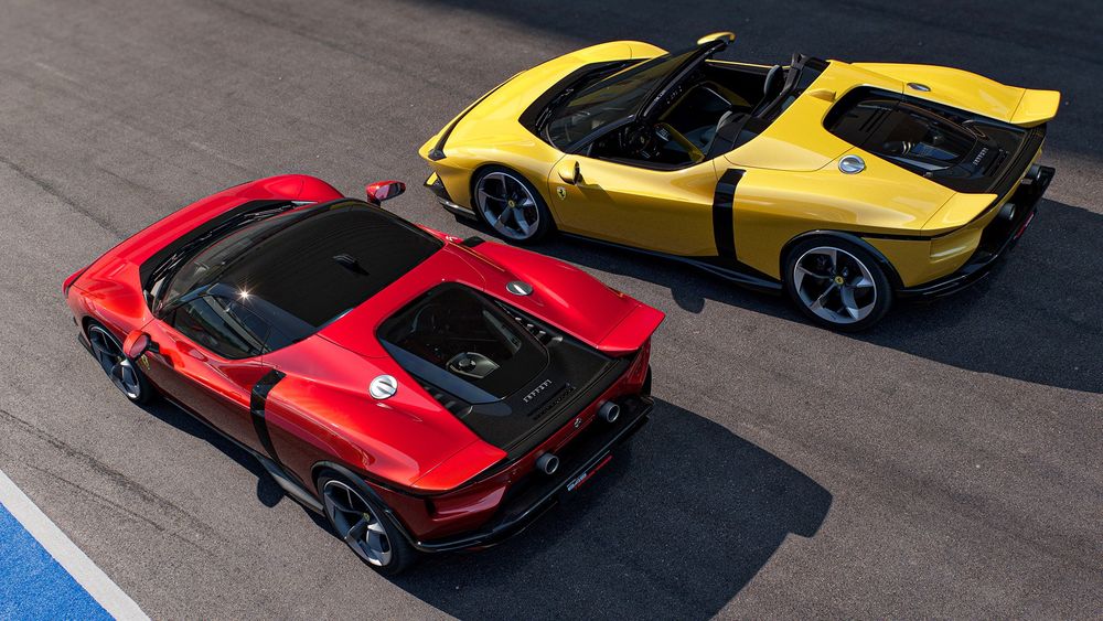 35 2027 Ferrari 849 Testarossa group photo