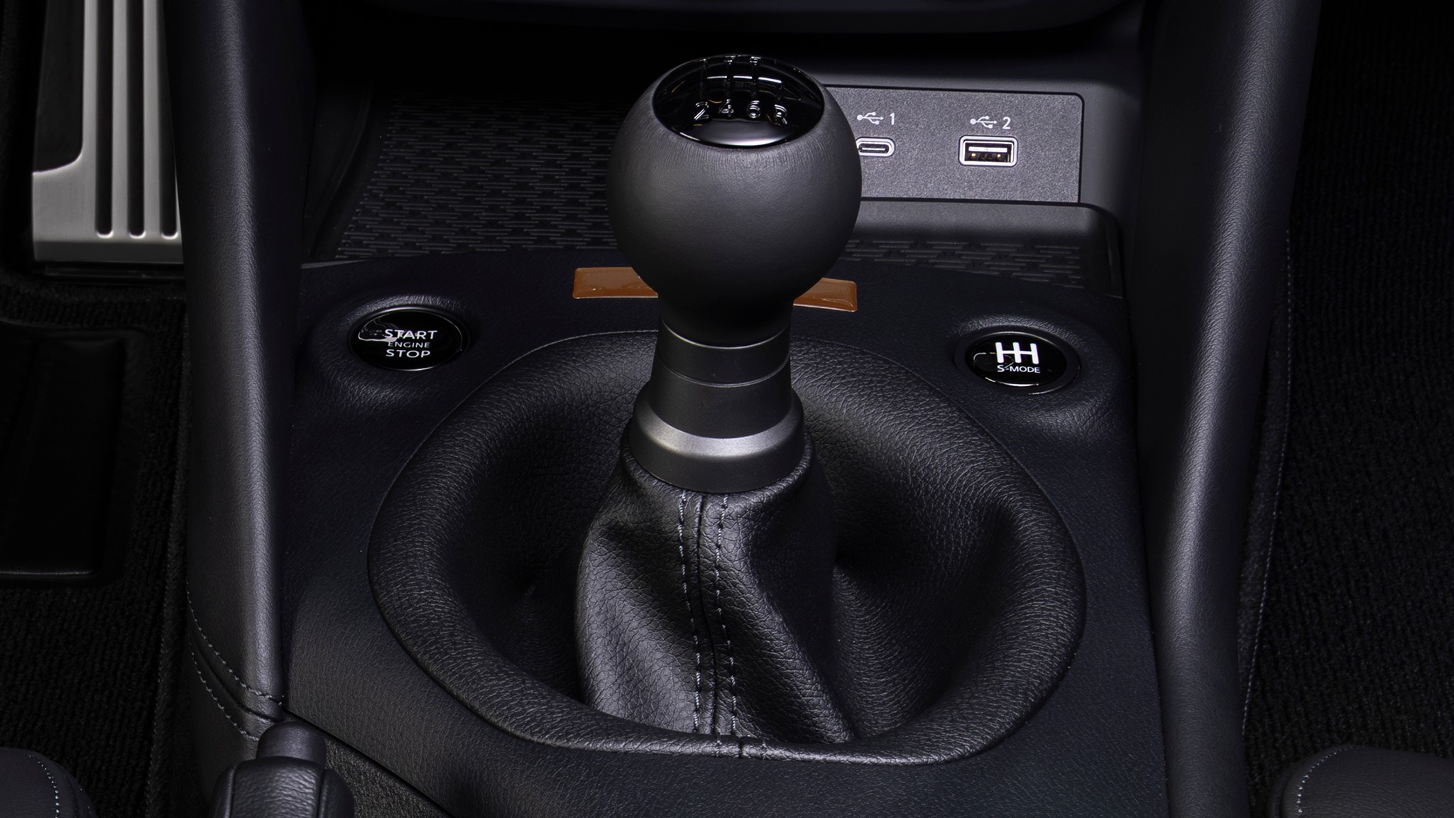 2026 Nissan Z Heritage Edition Manual Shifter