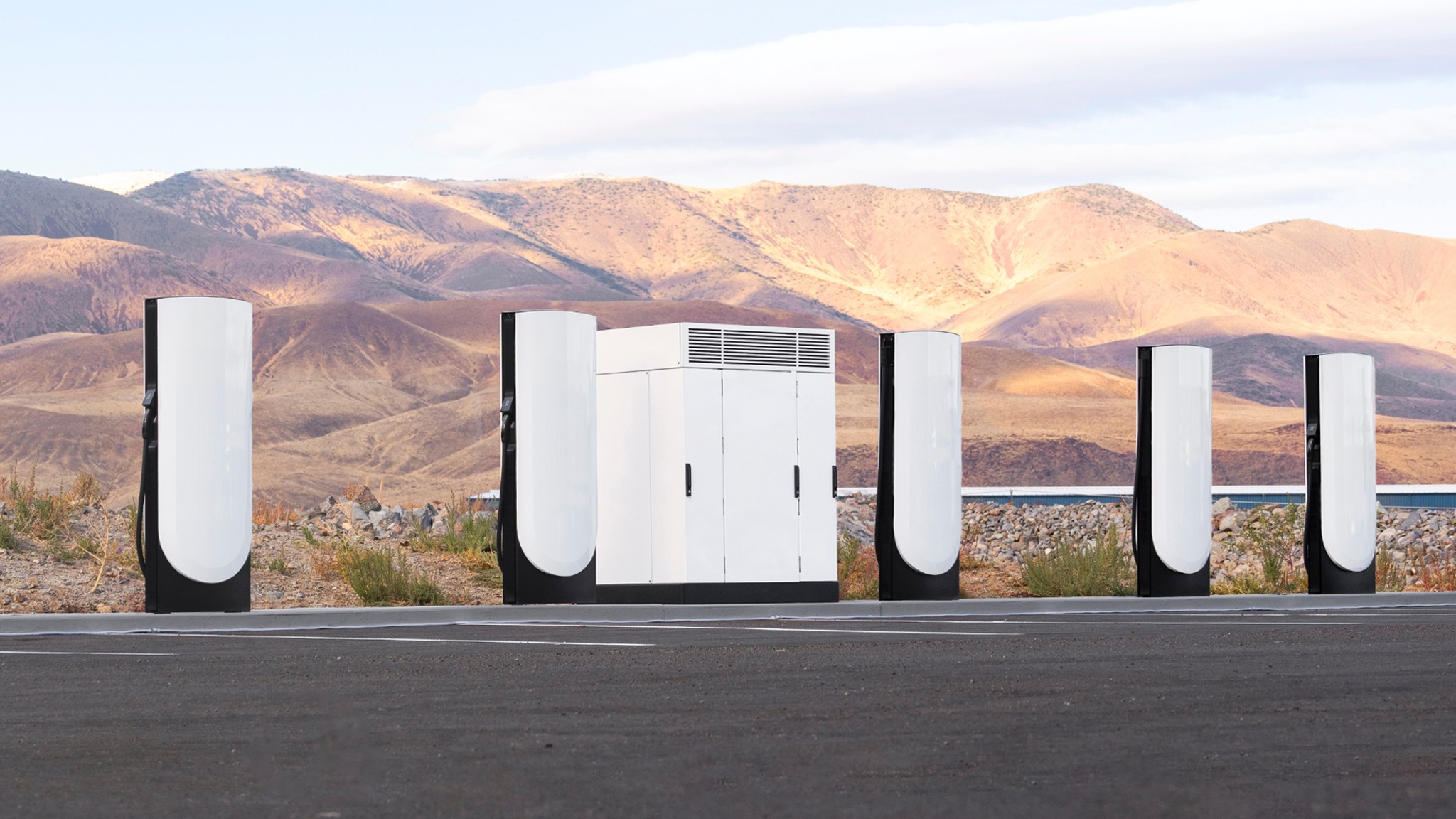 Tesla Supercharger for Business White Label DC Fast Charger 7