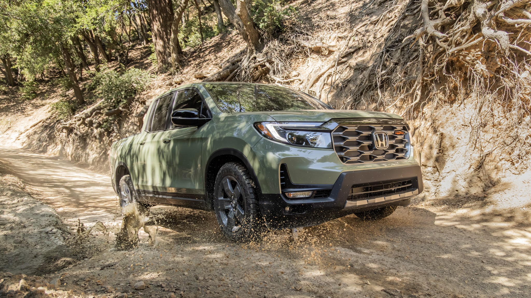 2026 Honda Ridgeline AWD Pickup Truck 2