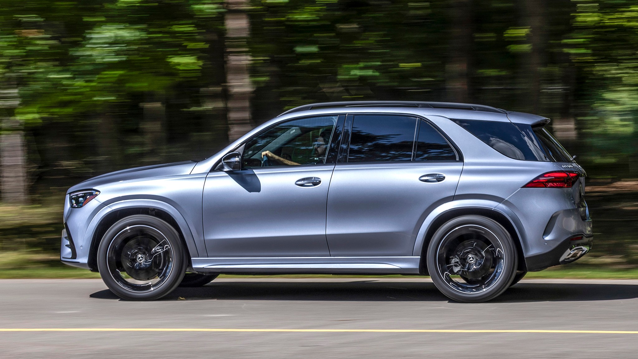 LEAD 2025 Mercedes Benz GLE 580