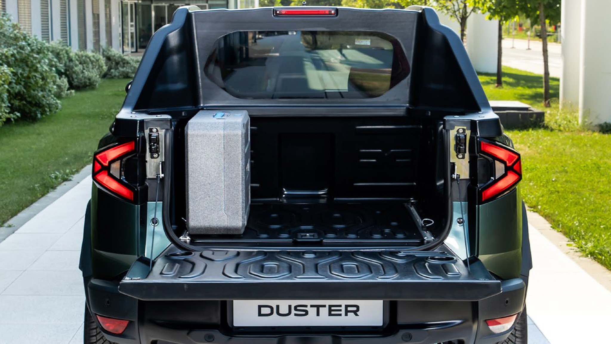 2025 Dacia Duster Pick Up pickup truck conversion Romania 5