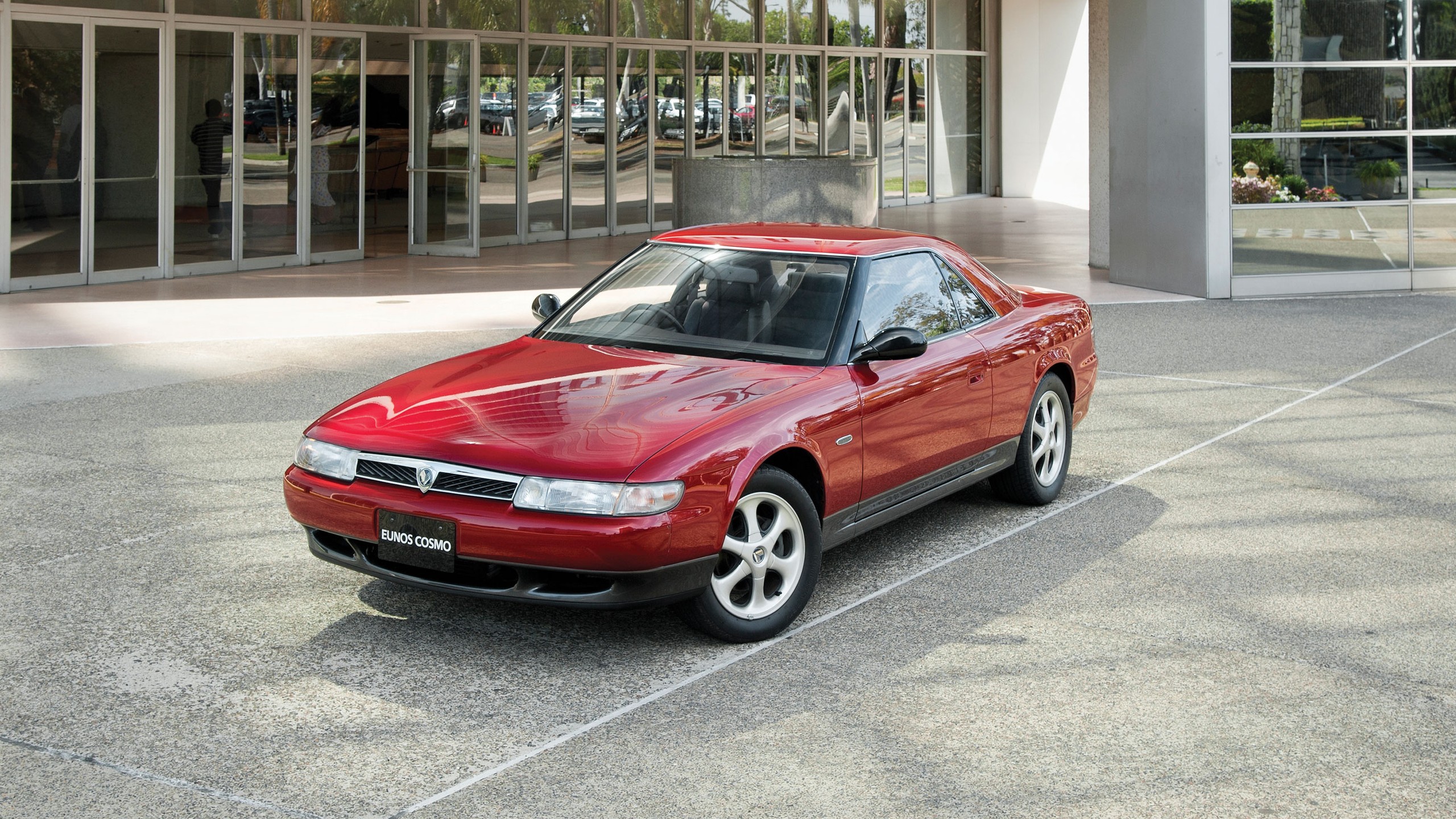 009 1993 mazda eunos cosmo rare 3 rotor front three quarter luxury coupe