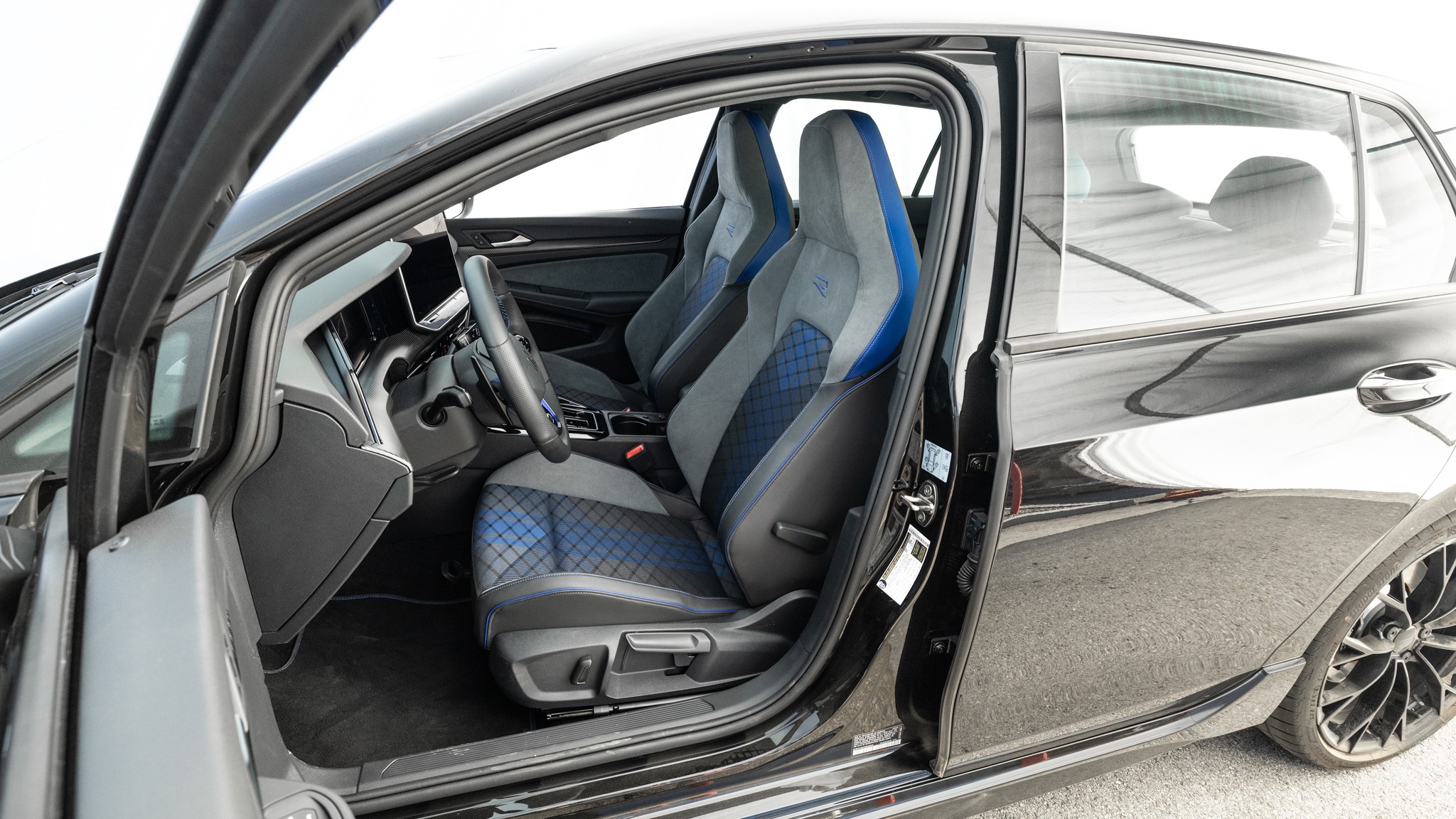 016 2026 Volkswagen Golf R